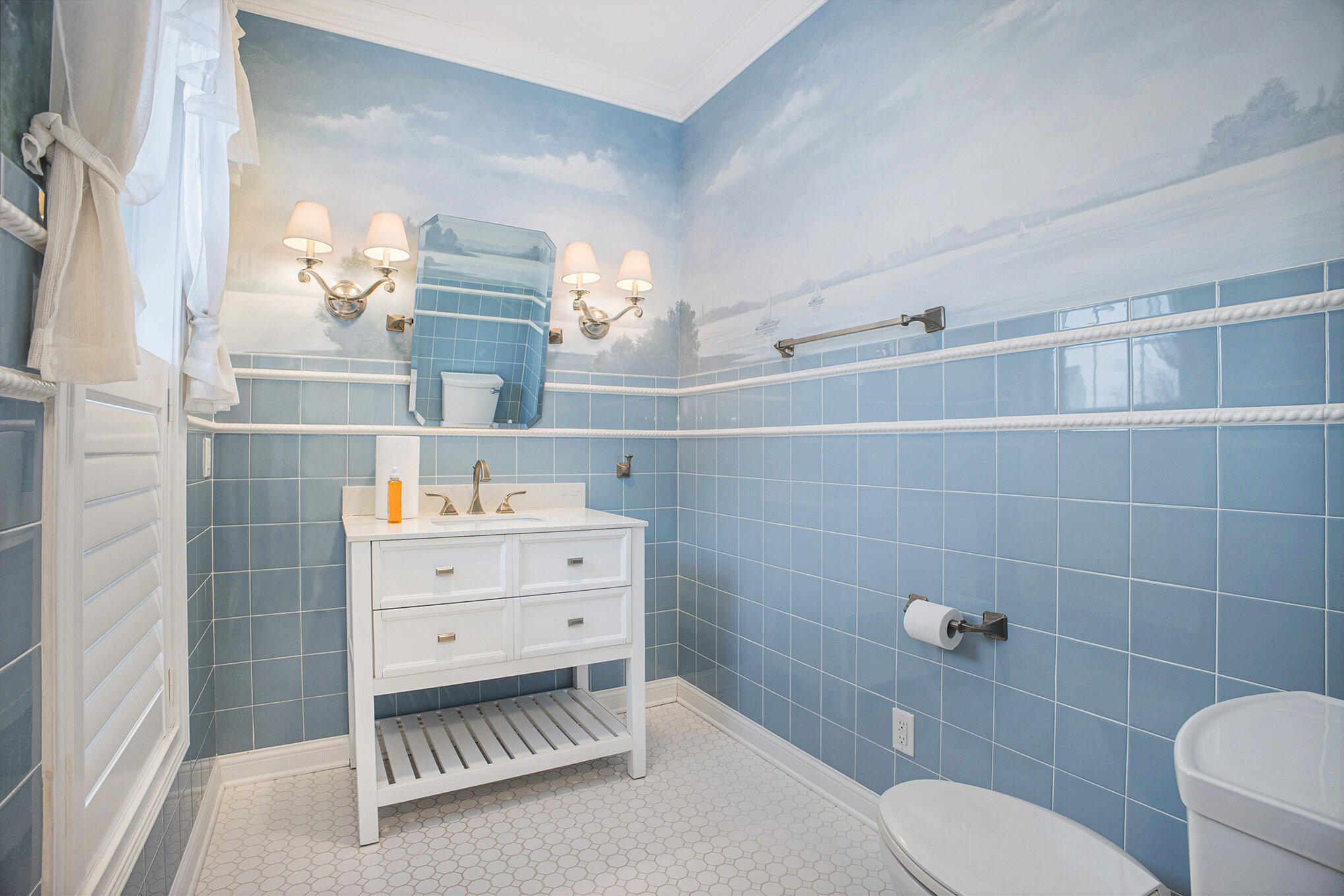 10198 California Street