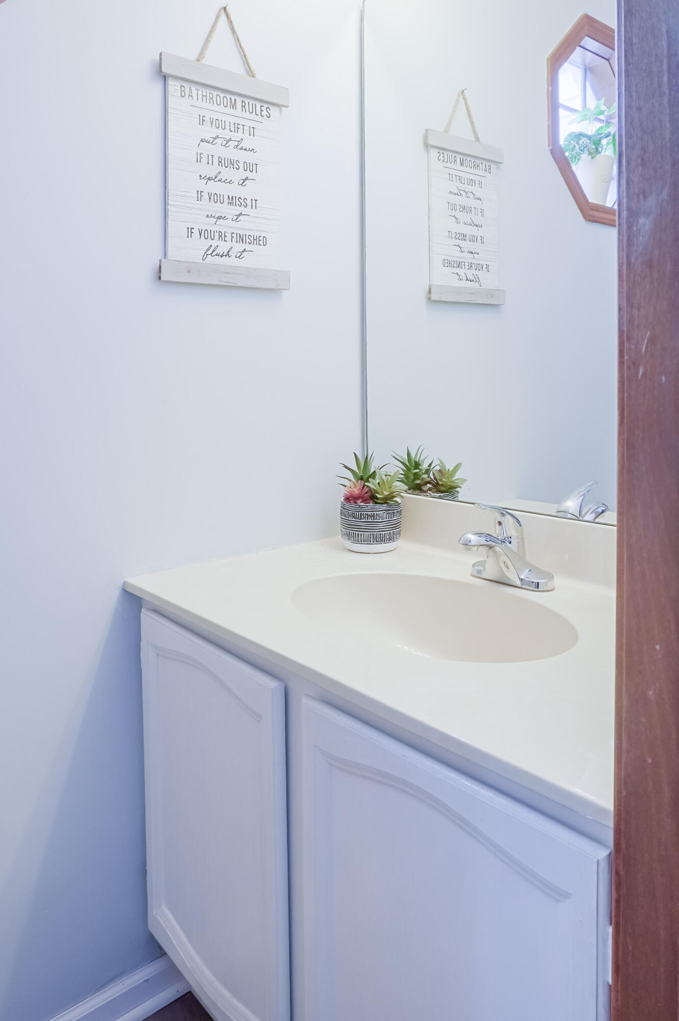 2590 Brookwood Drive