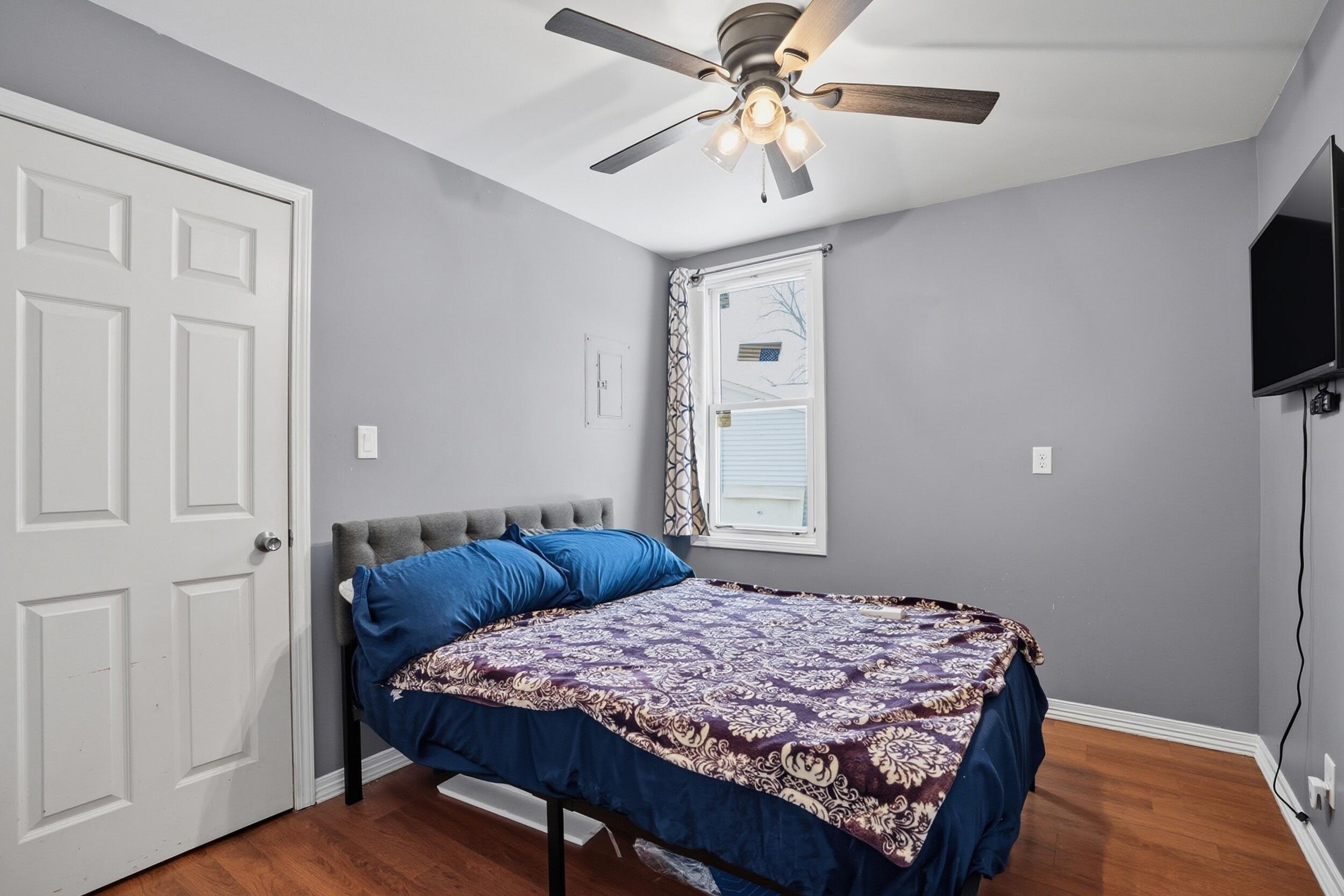 2832 Willowdale Road