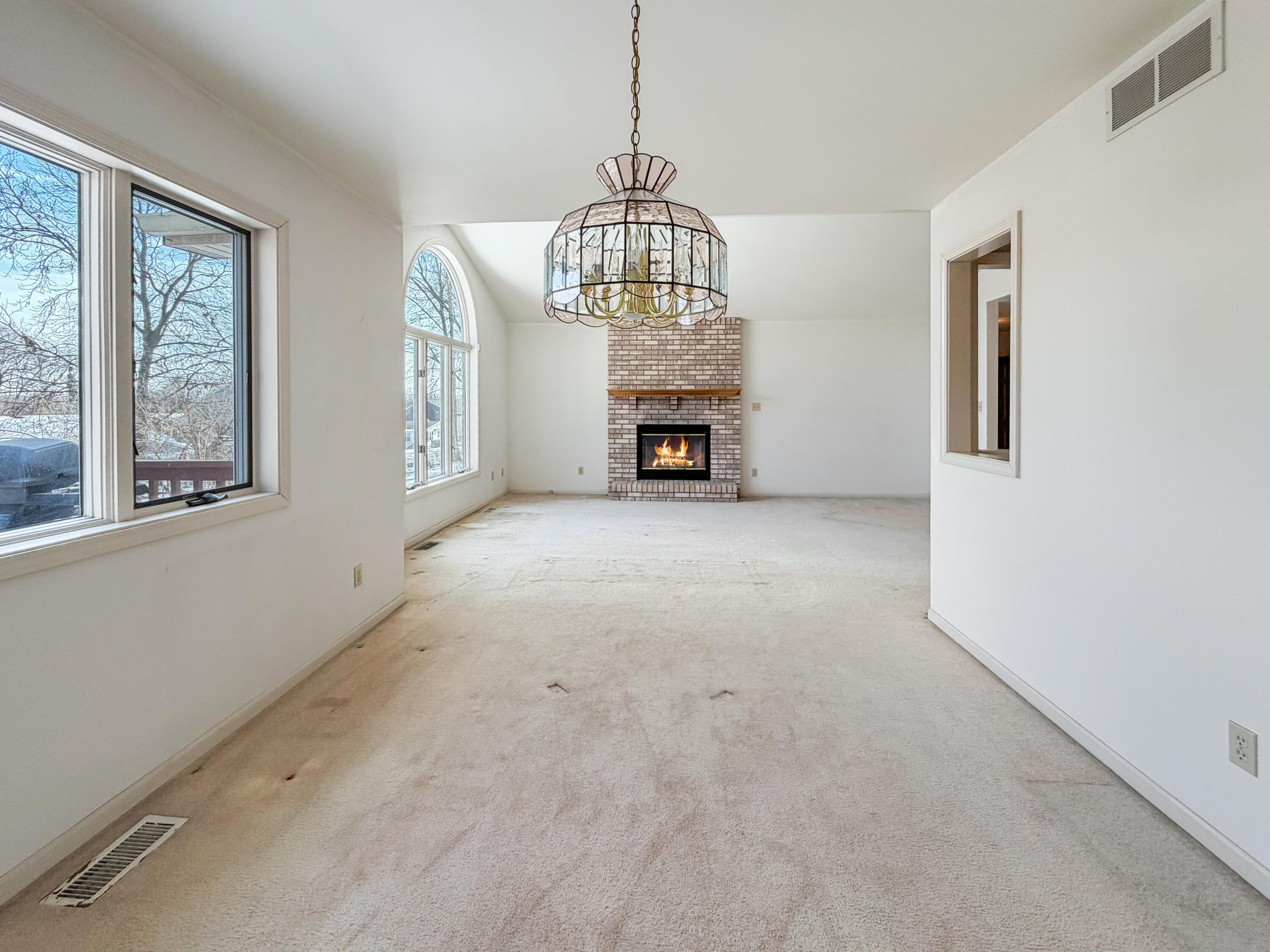 1128 Country Club Drive