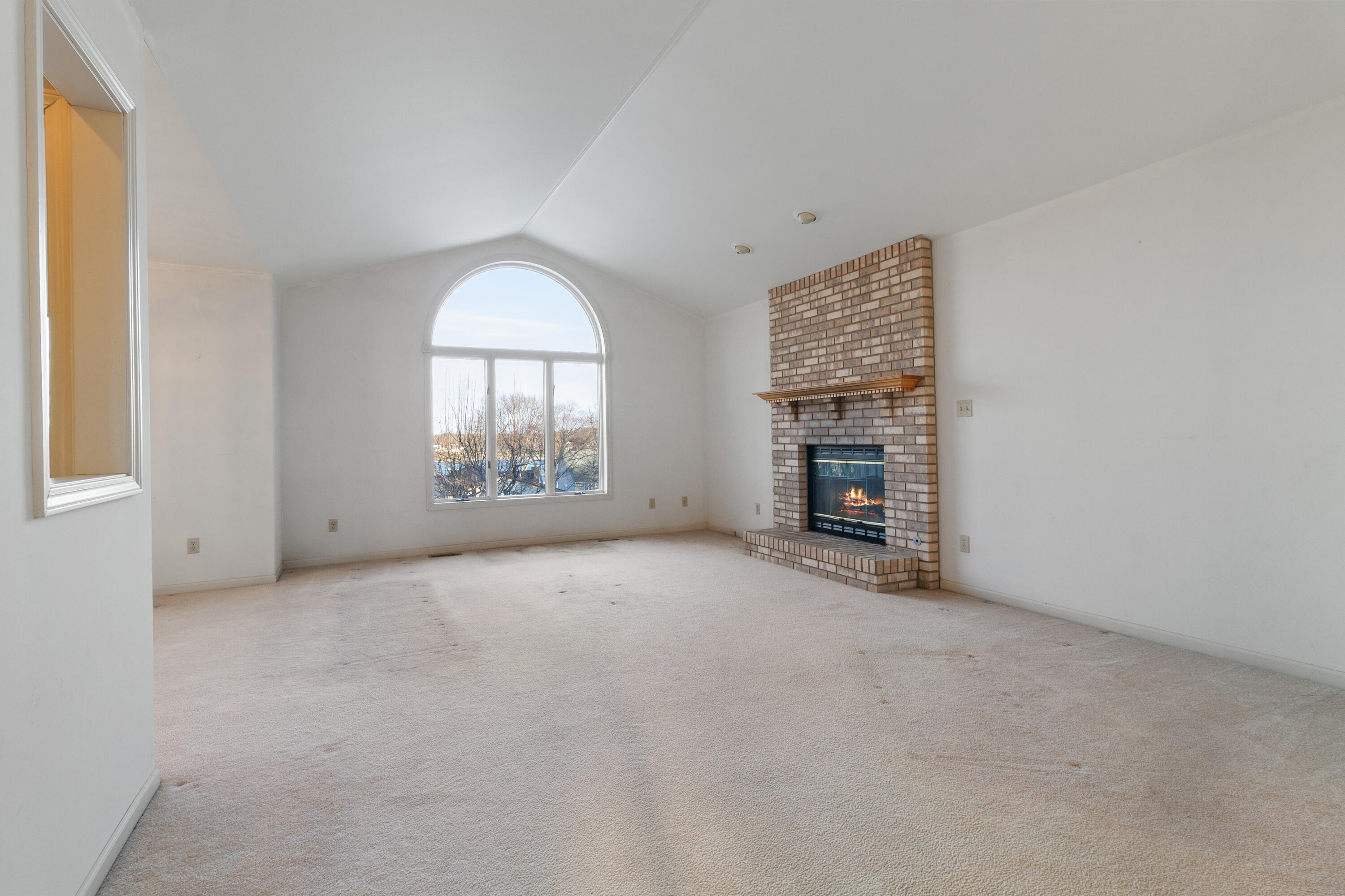1128 Country Club Drive