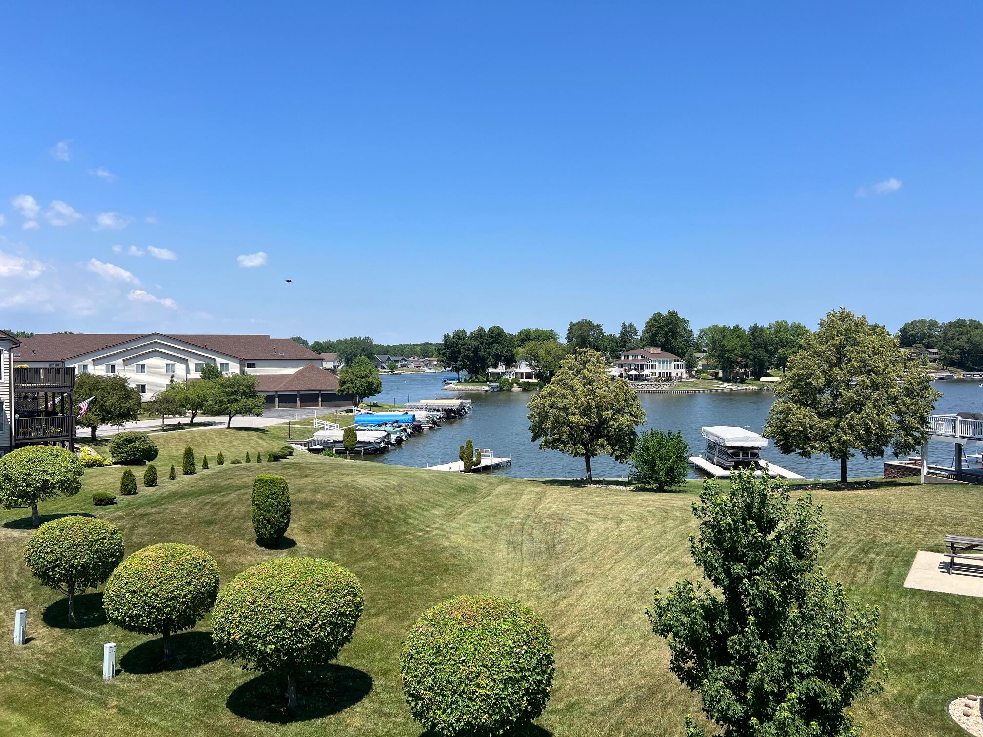 5065 Spinnaker Lane Unit: D