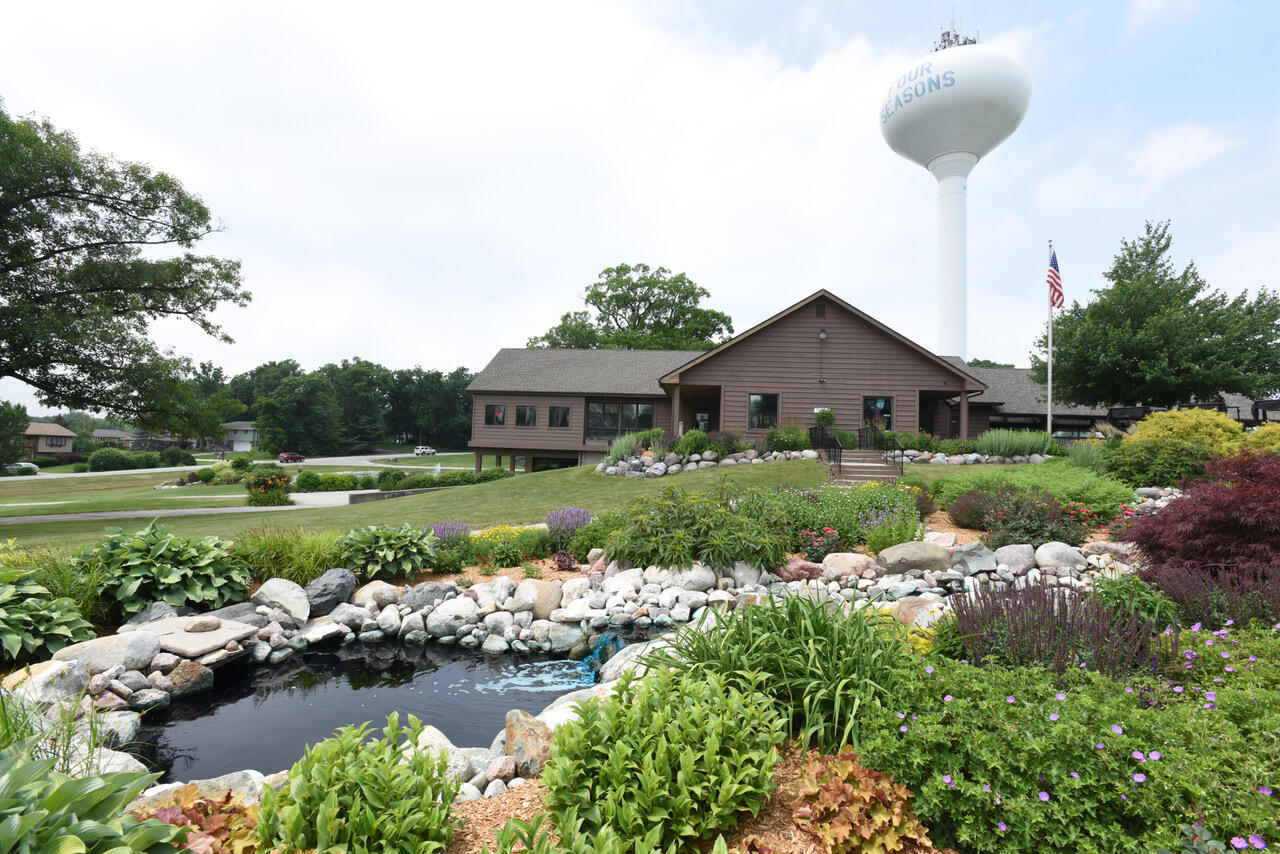 5065 Spinnaker Lane Unit: D