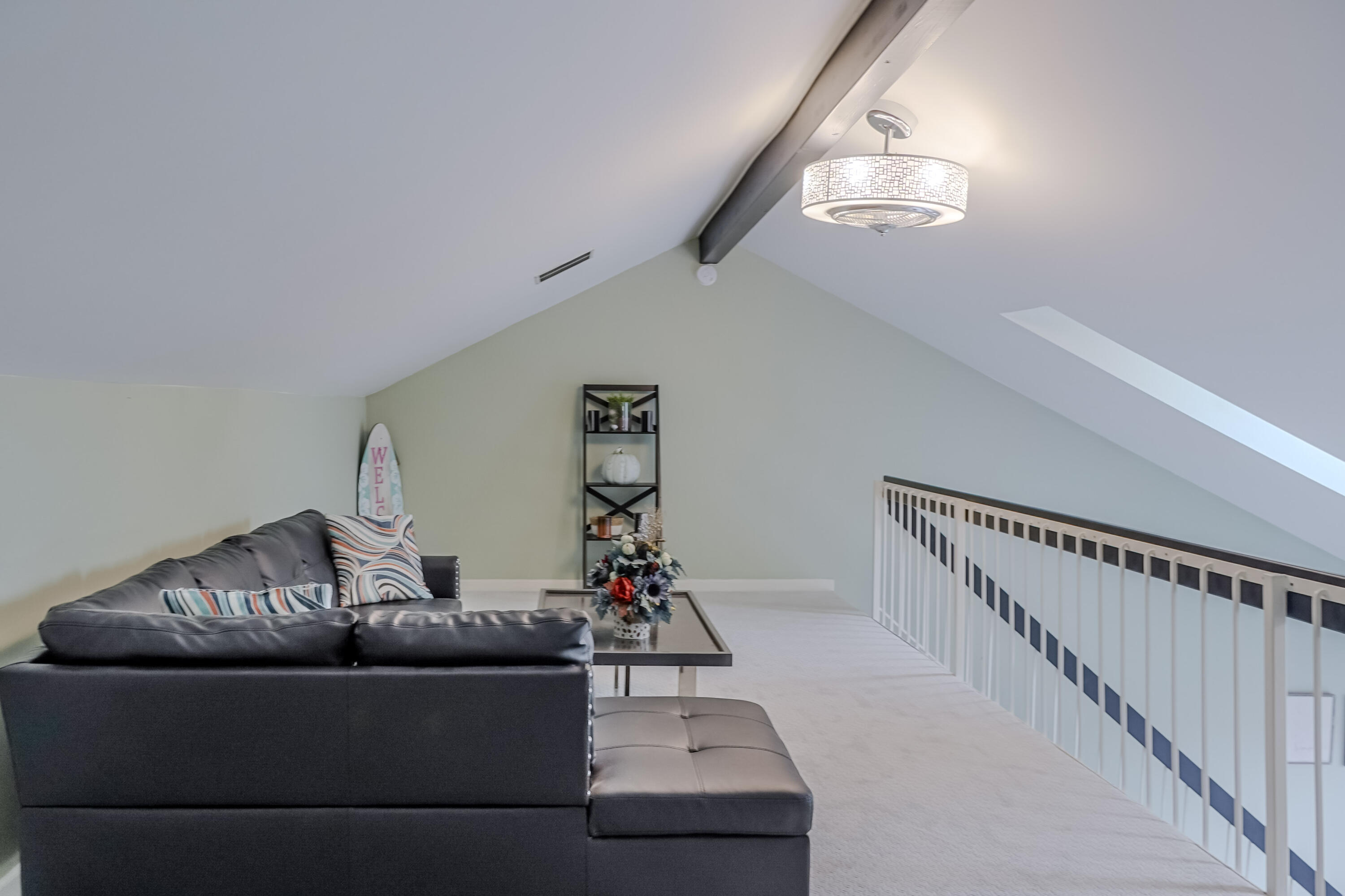5065 Spinnaker Lane