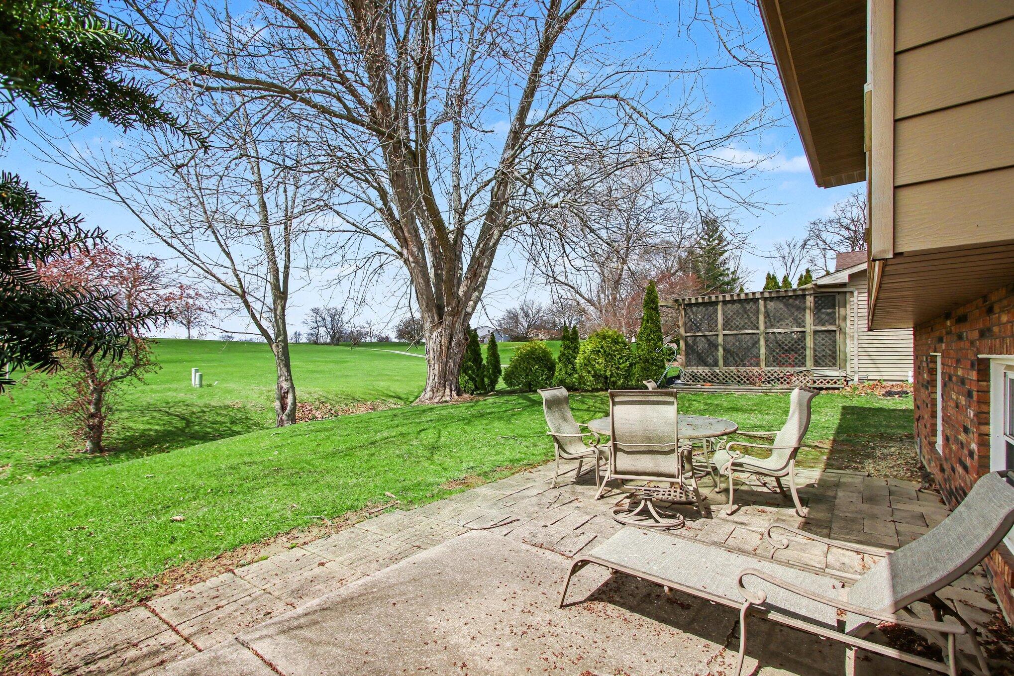 1379 Leeward Road