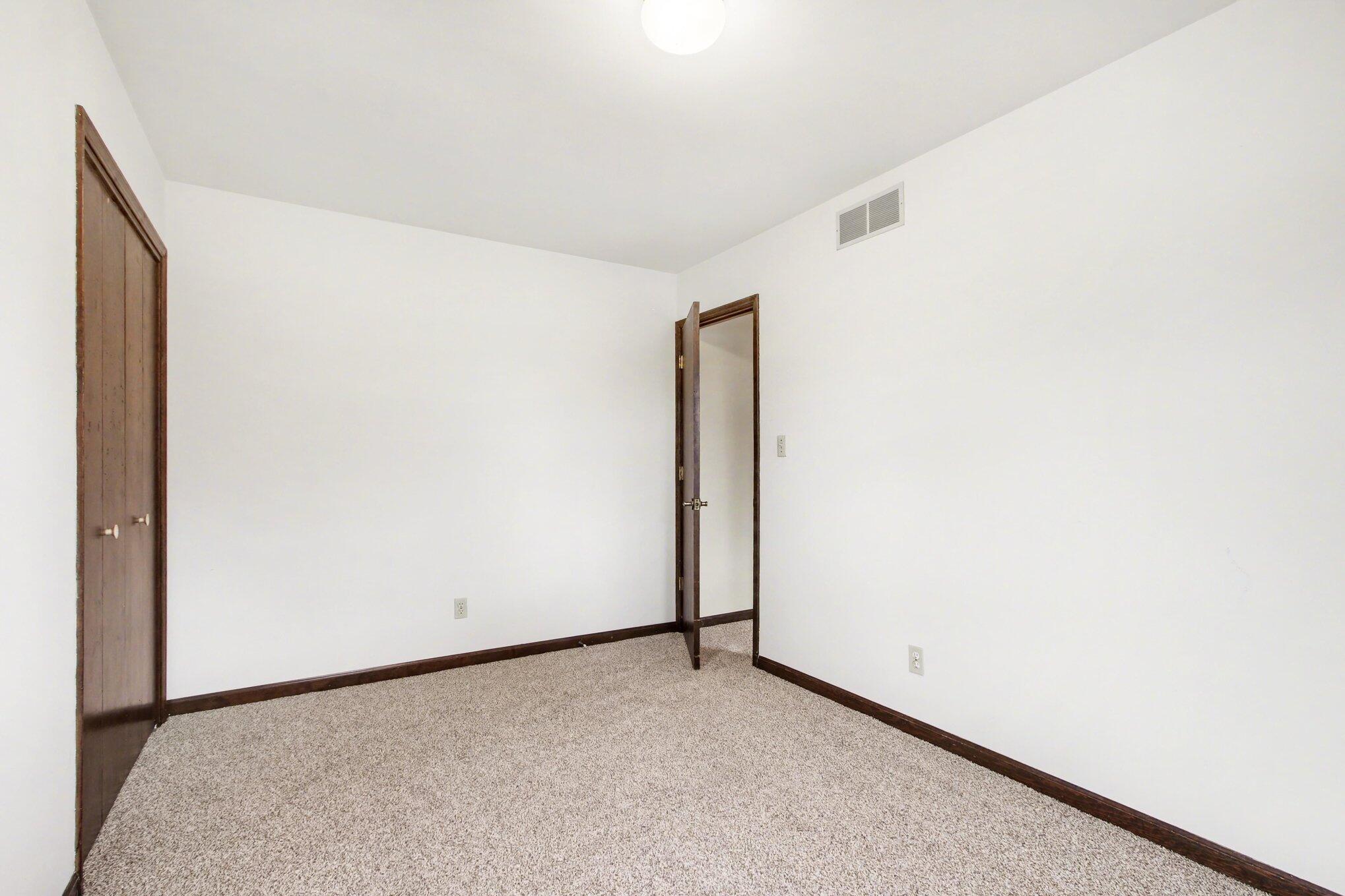 1379 Leeward Road