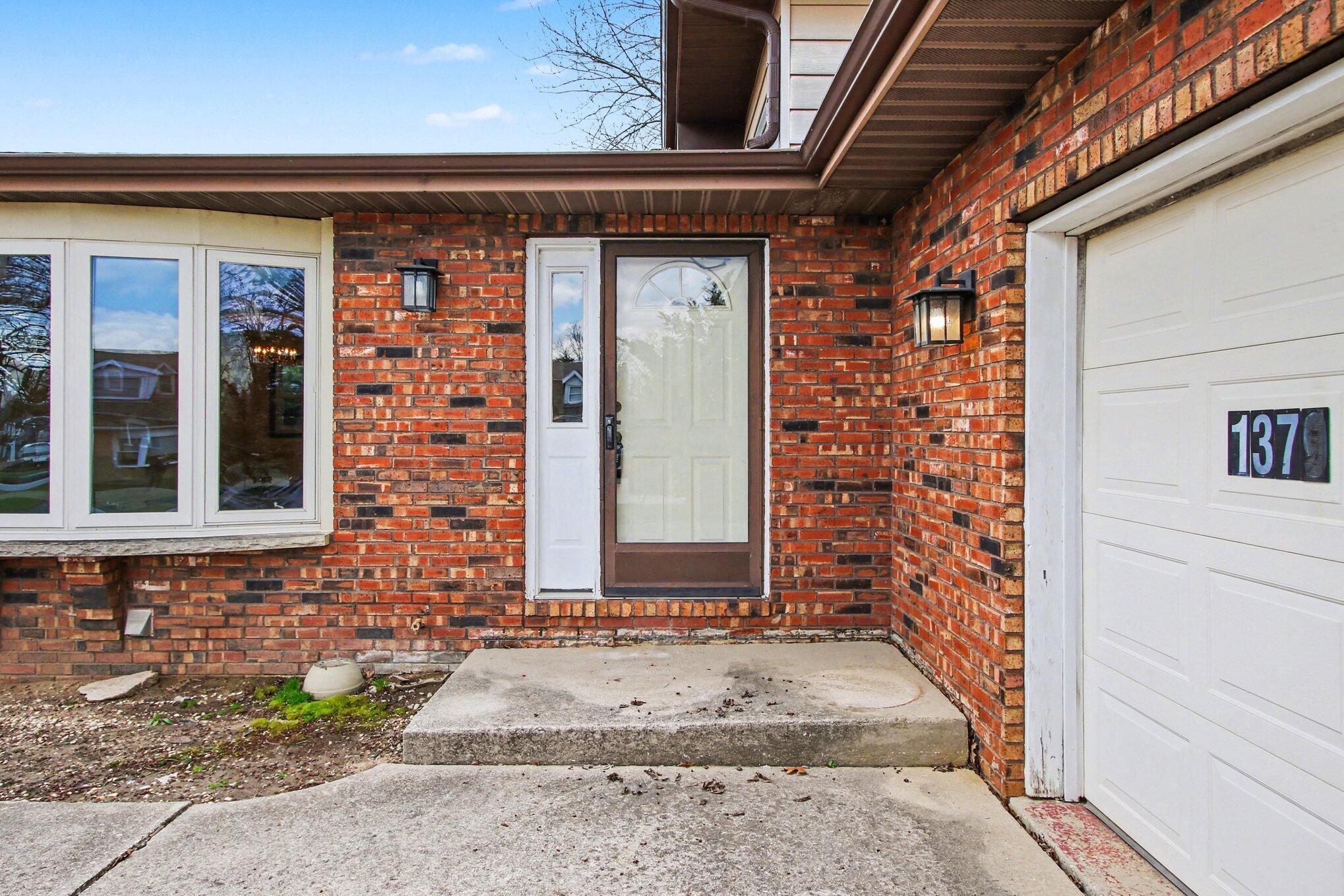 1379 Leeward Road