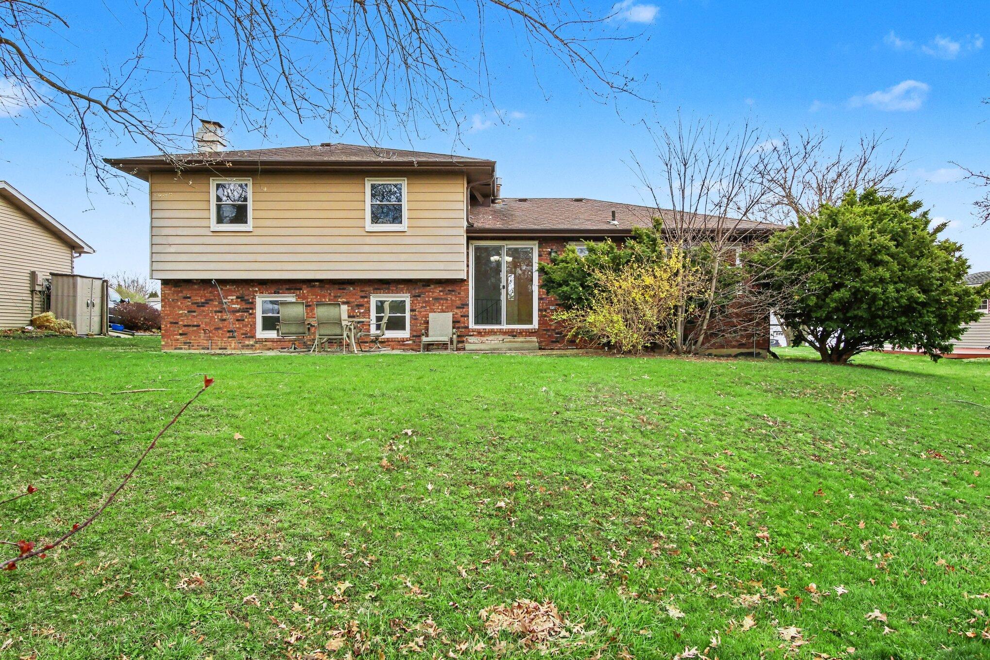 1379 Leeward Road