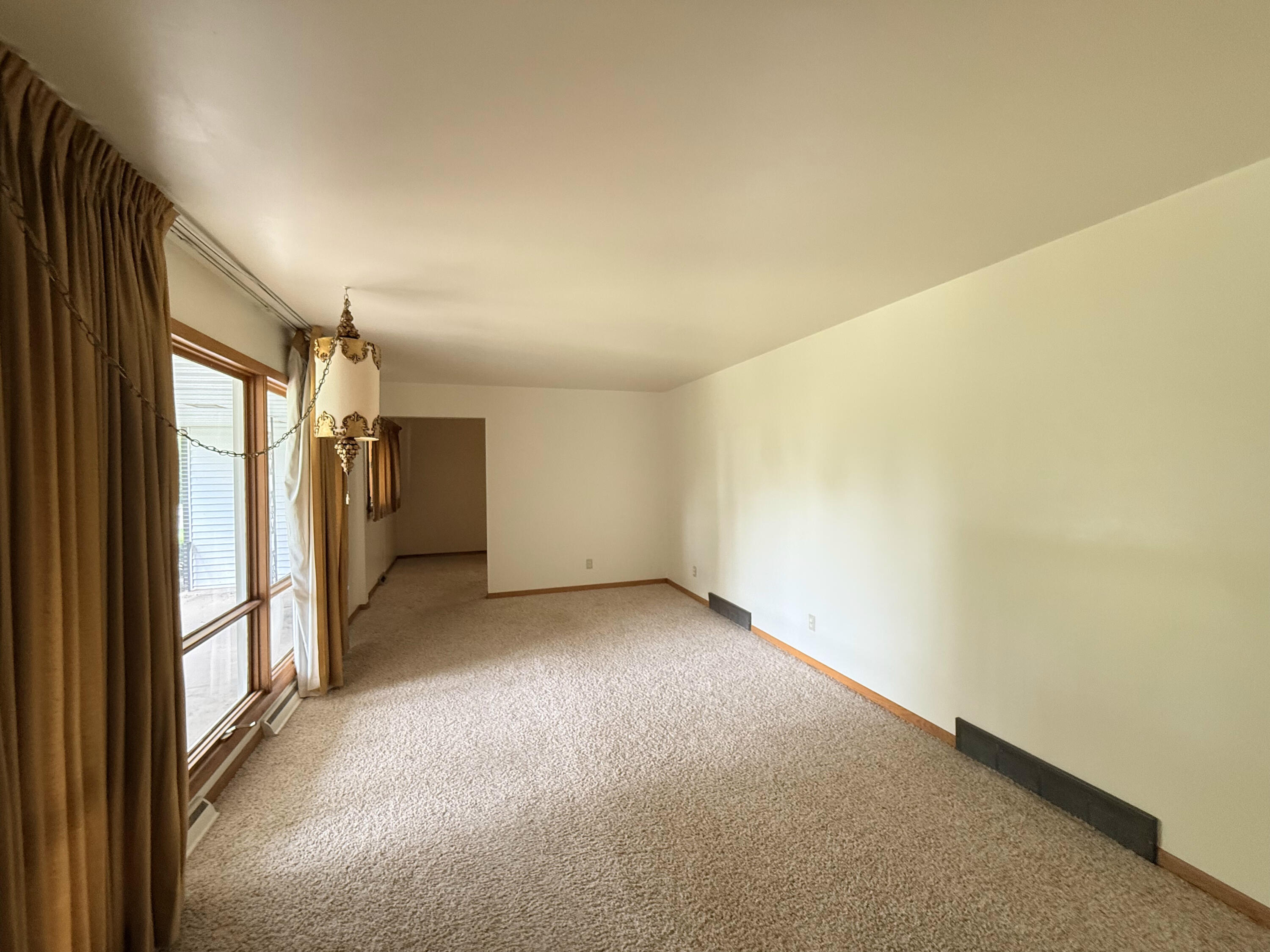 1850 W 53rd Avenue