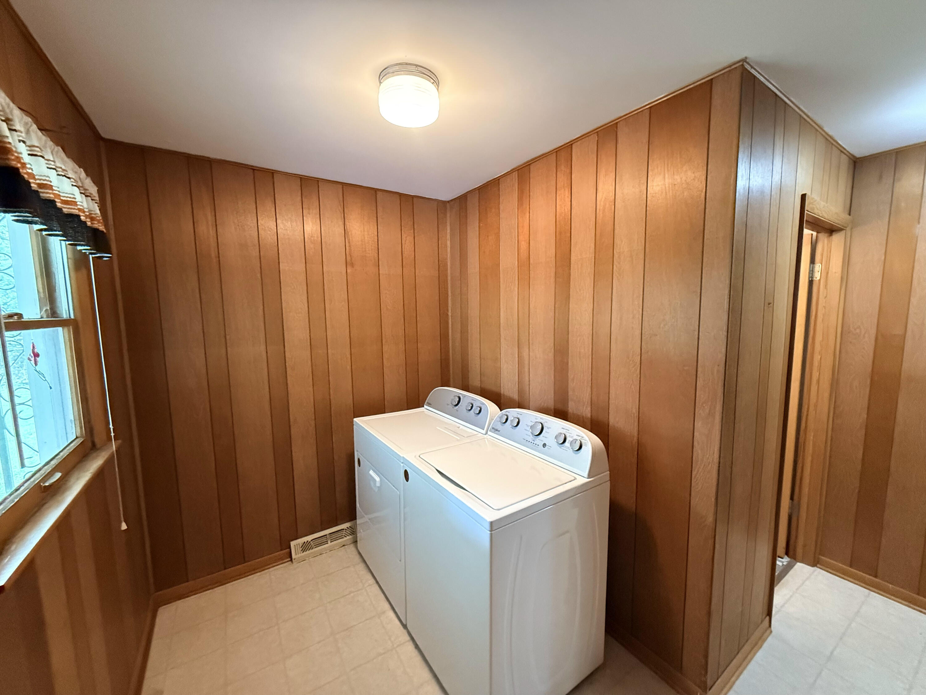 1850 W 53rd Avenue