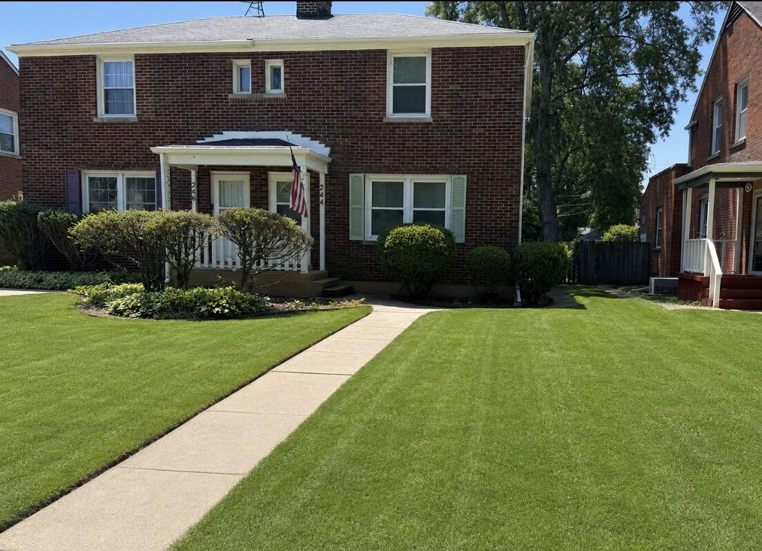 244 Beacon Place