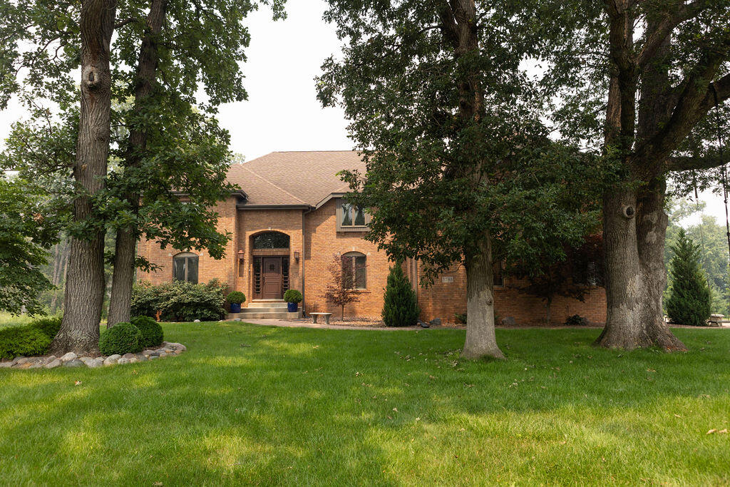 5788 E 105th