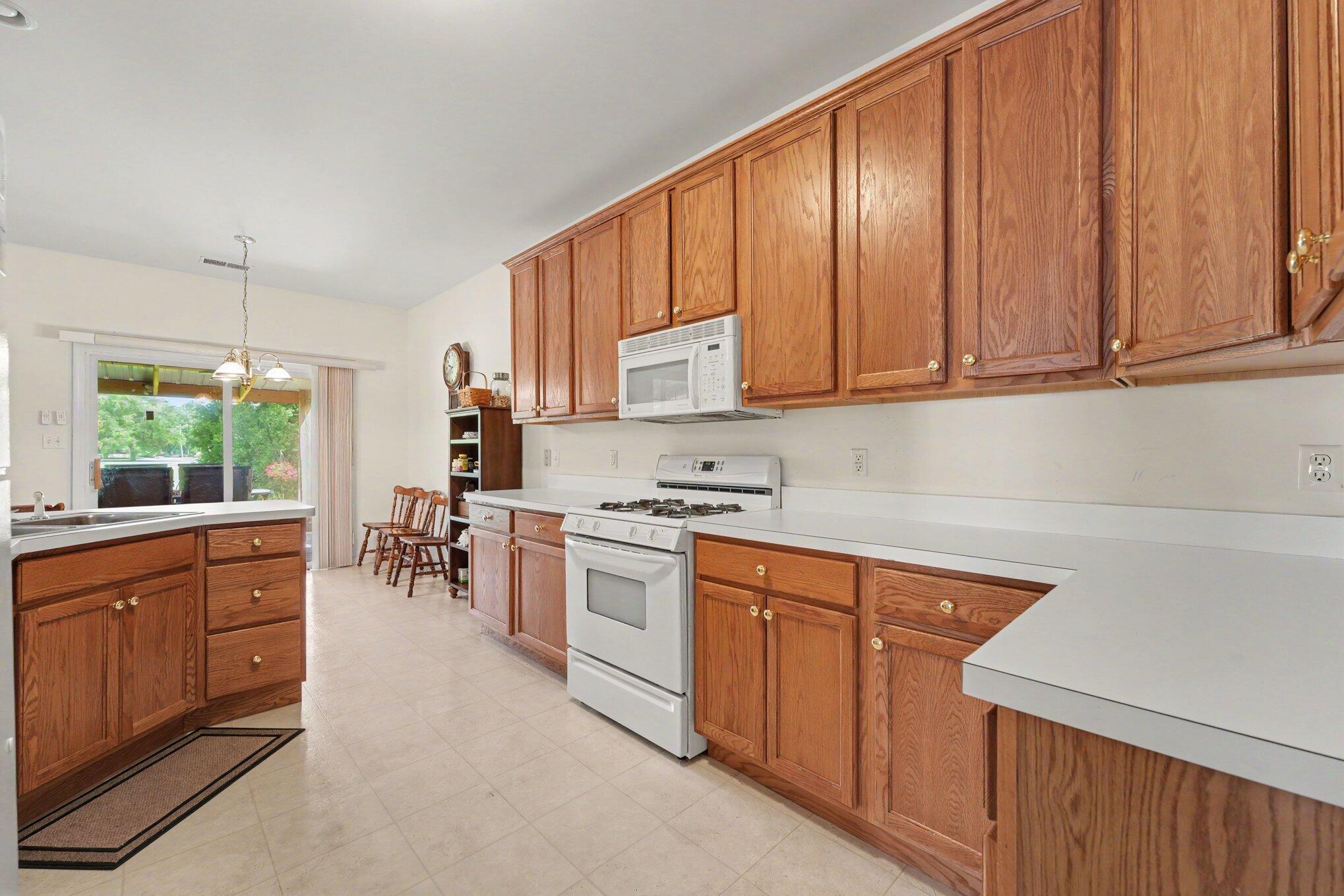 1525 Schaller Lane