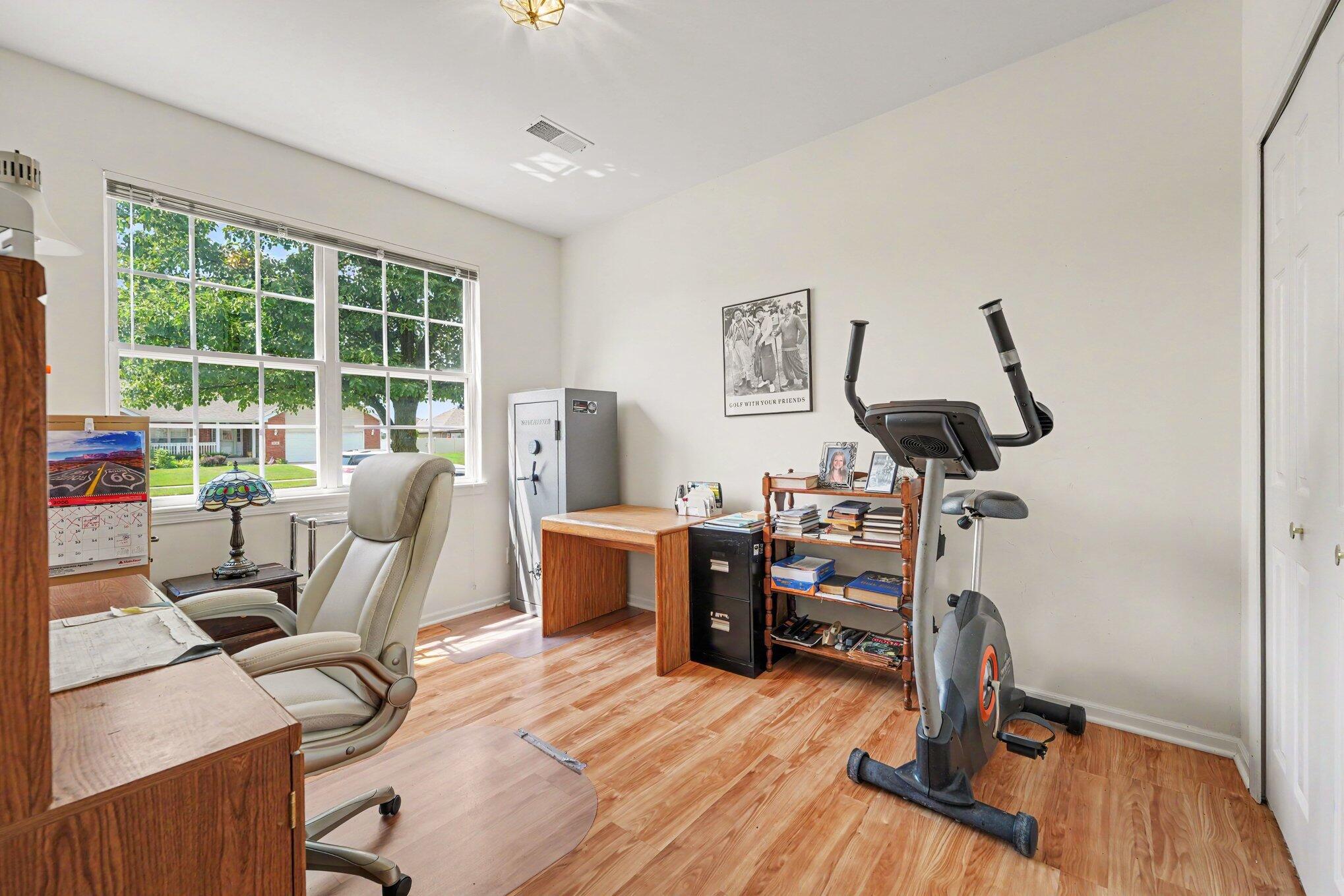 1525 Schaller Lane