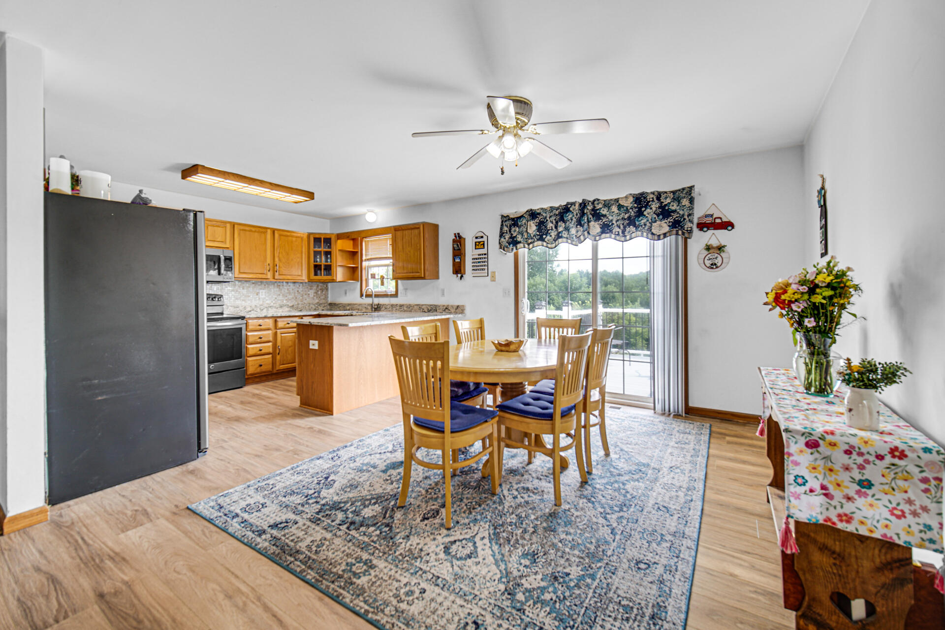 8735 E 124th Place