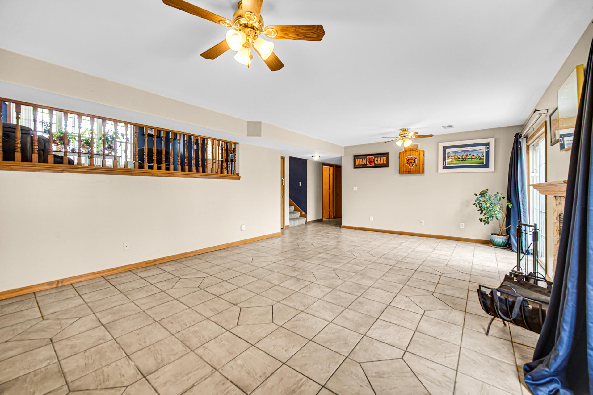 8735 E 124th Place