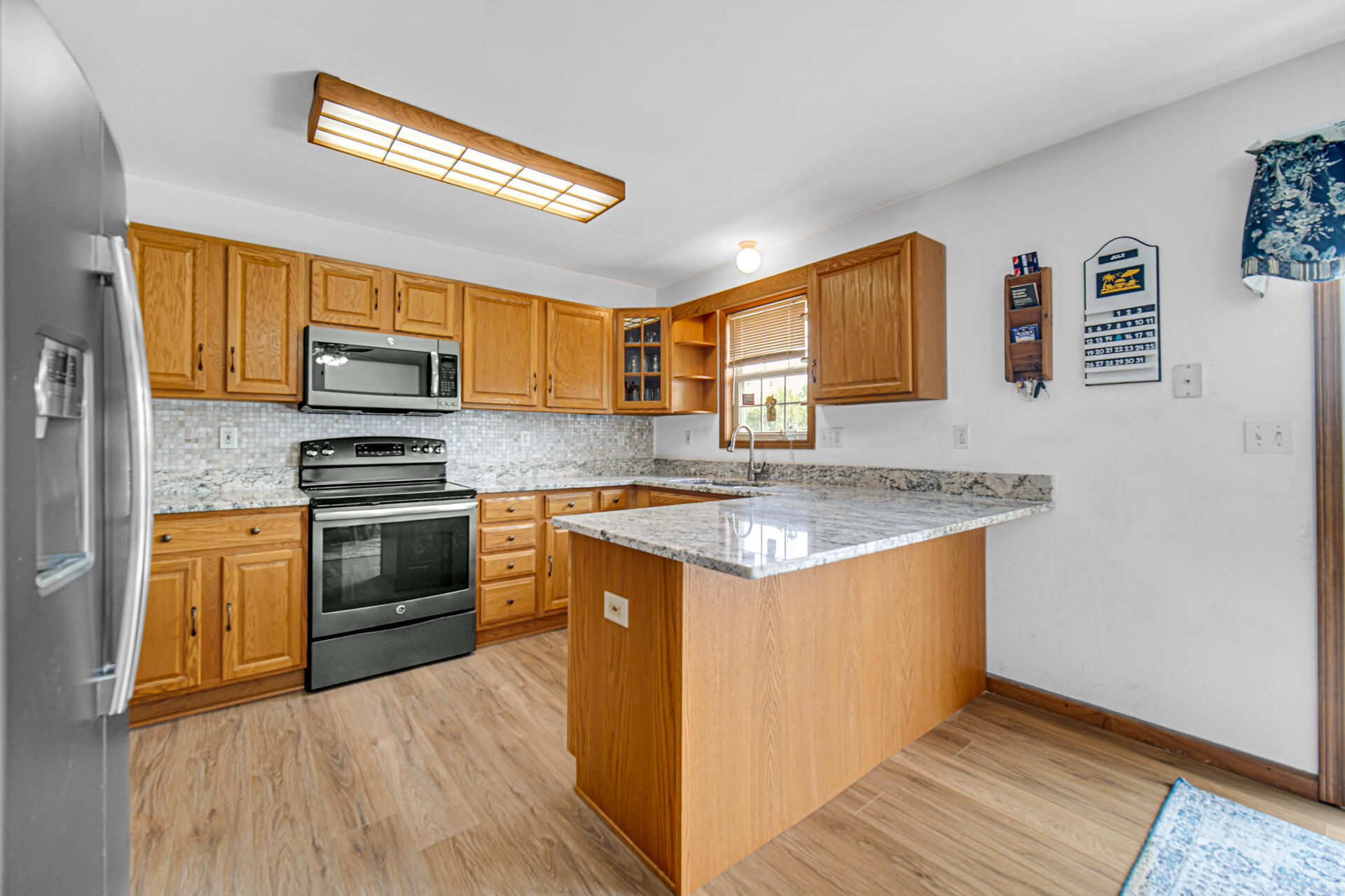 8735 E 124th Place