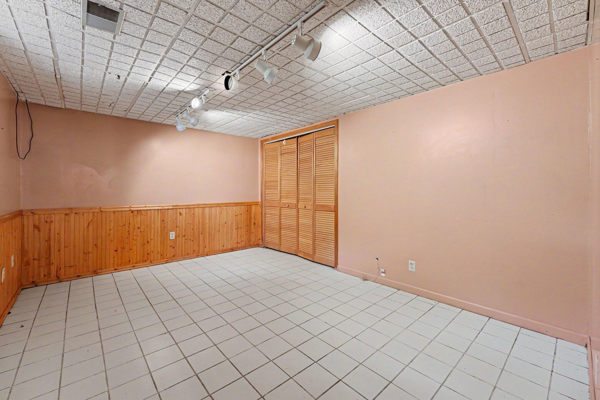 7703 W Joliet Road