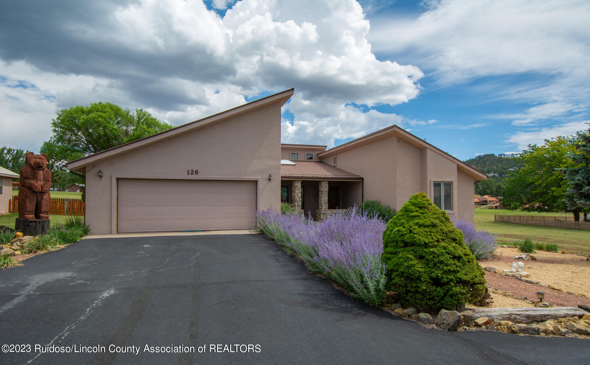 126 N Eagle Drive