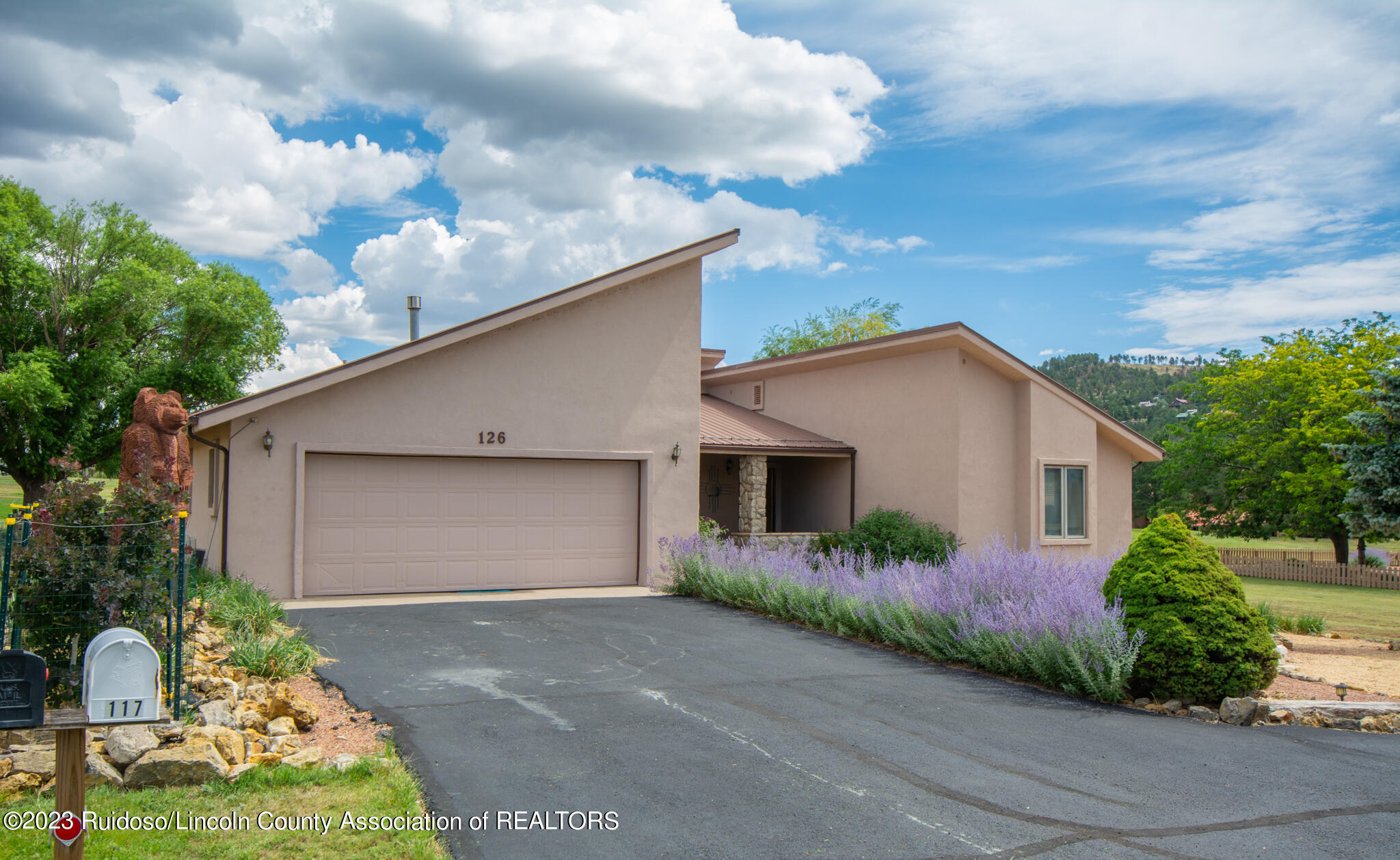 126 N Eagle Drive