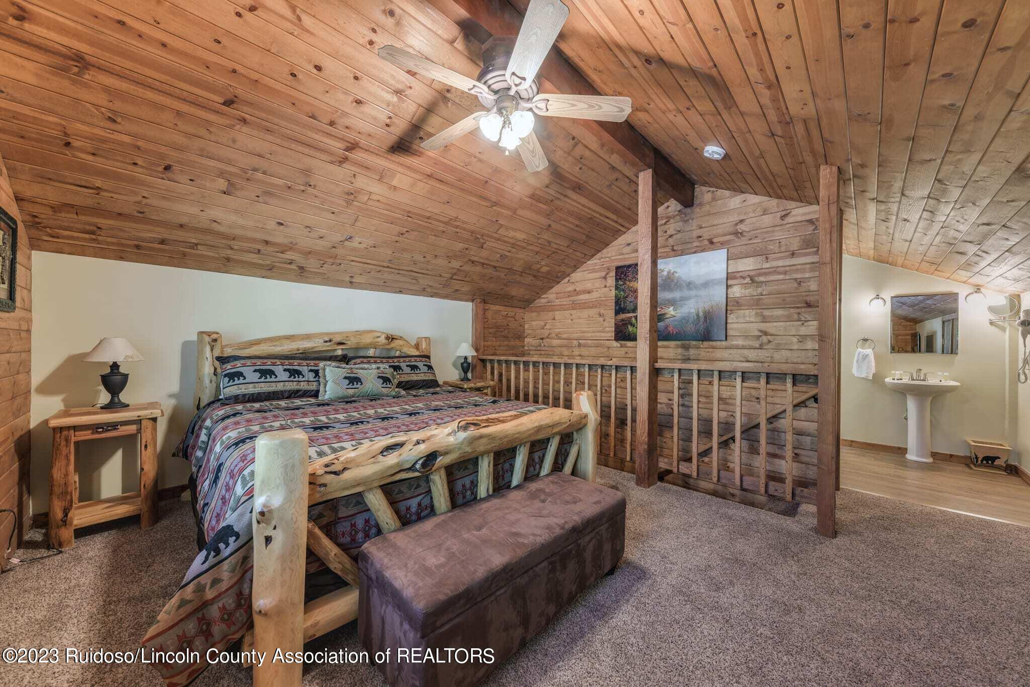 110 Sun Mountain Loop
