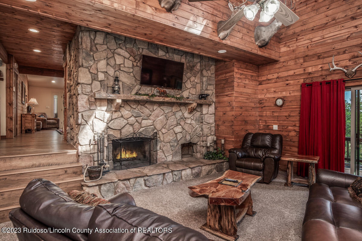 110 Sun Mountain Loop