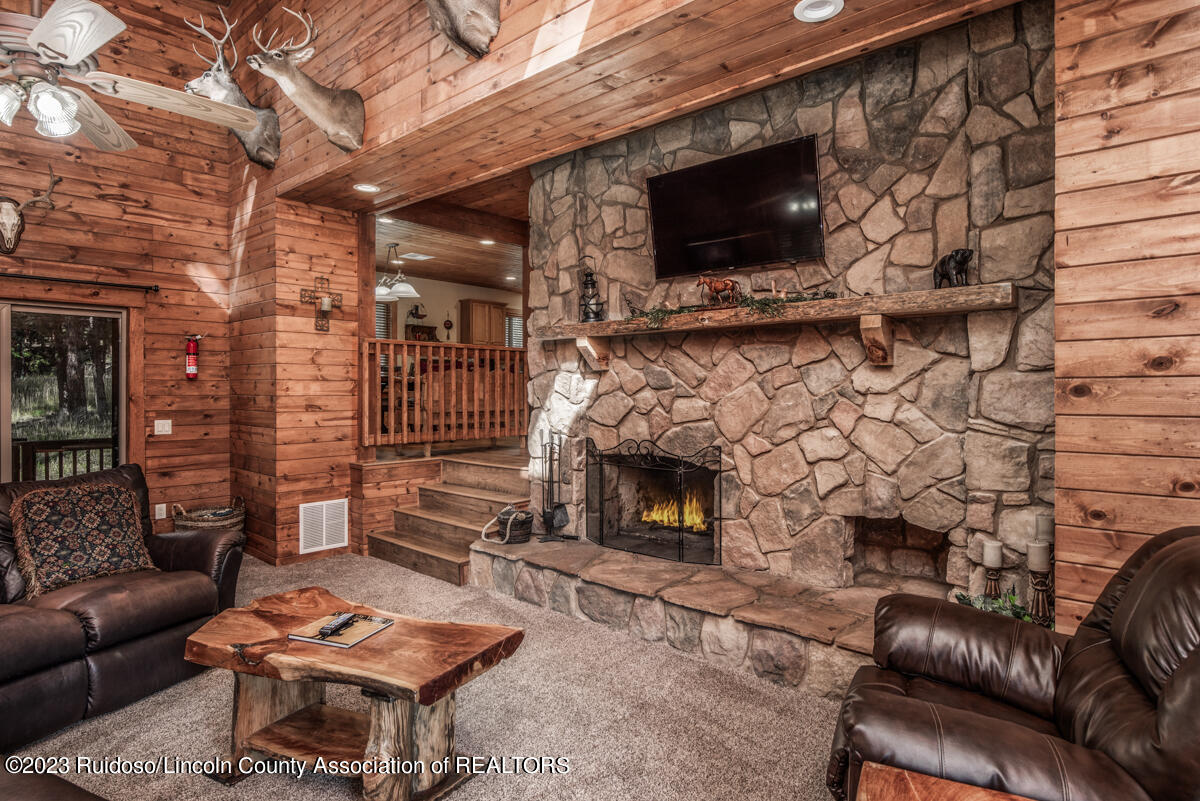 110 Sun Mountain Loop