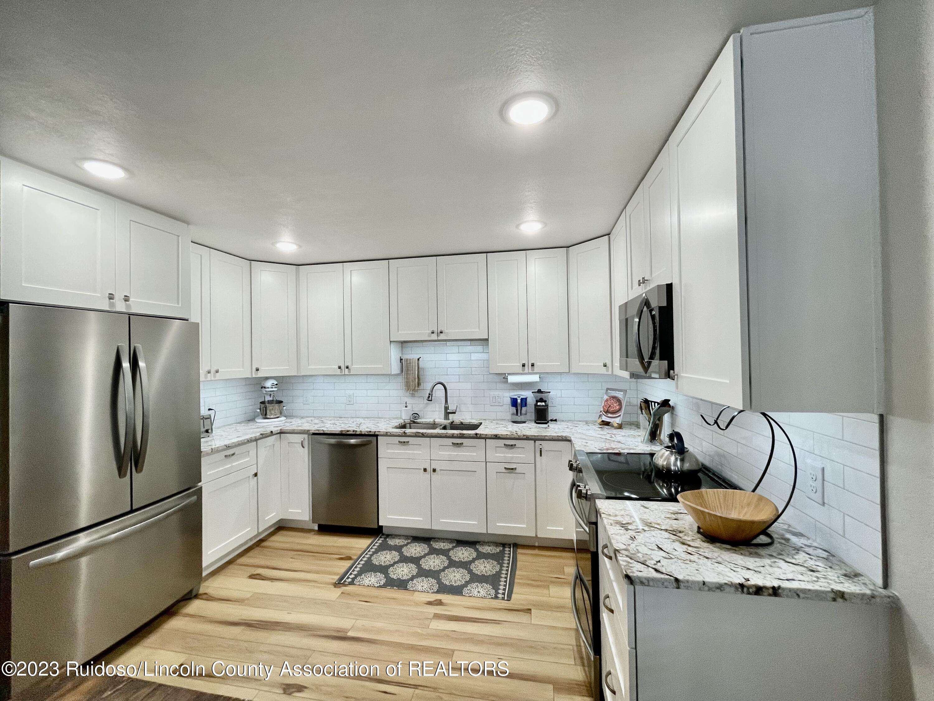 208 North Eagle