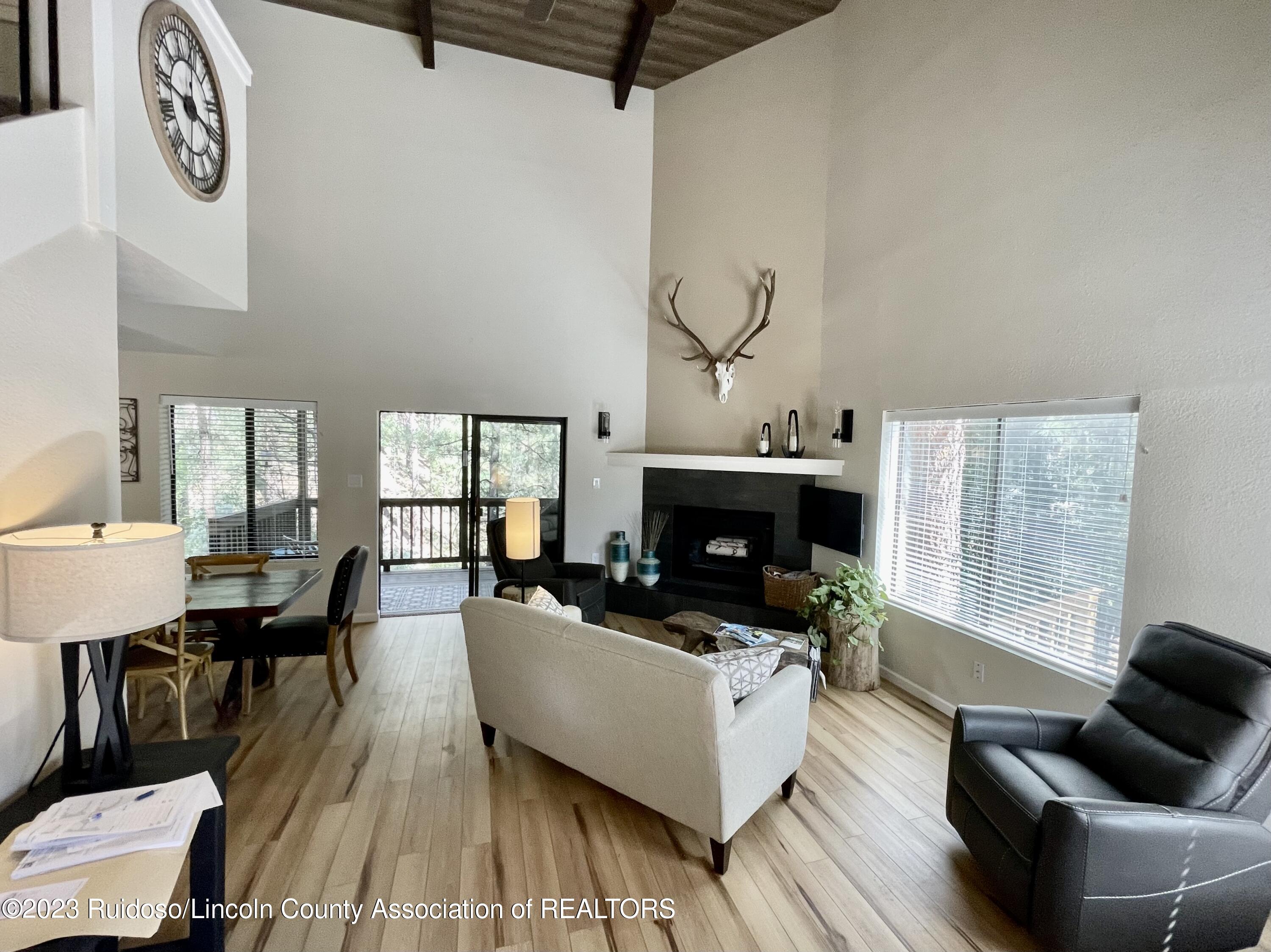 208 North Eagle