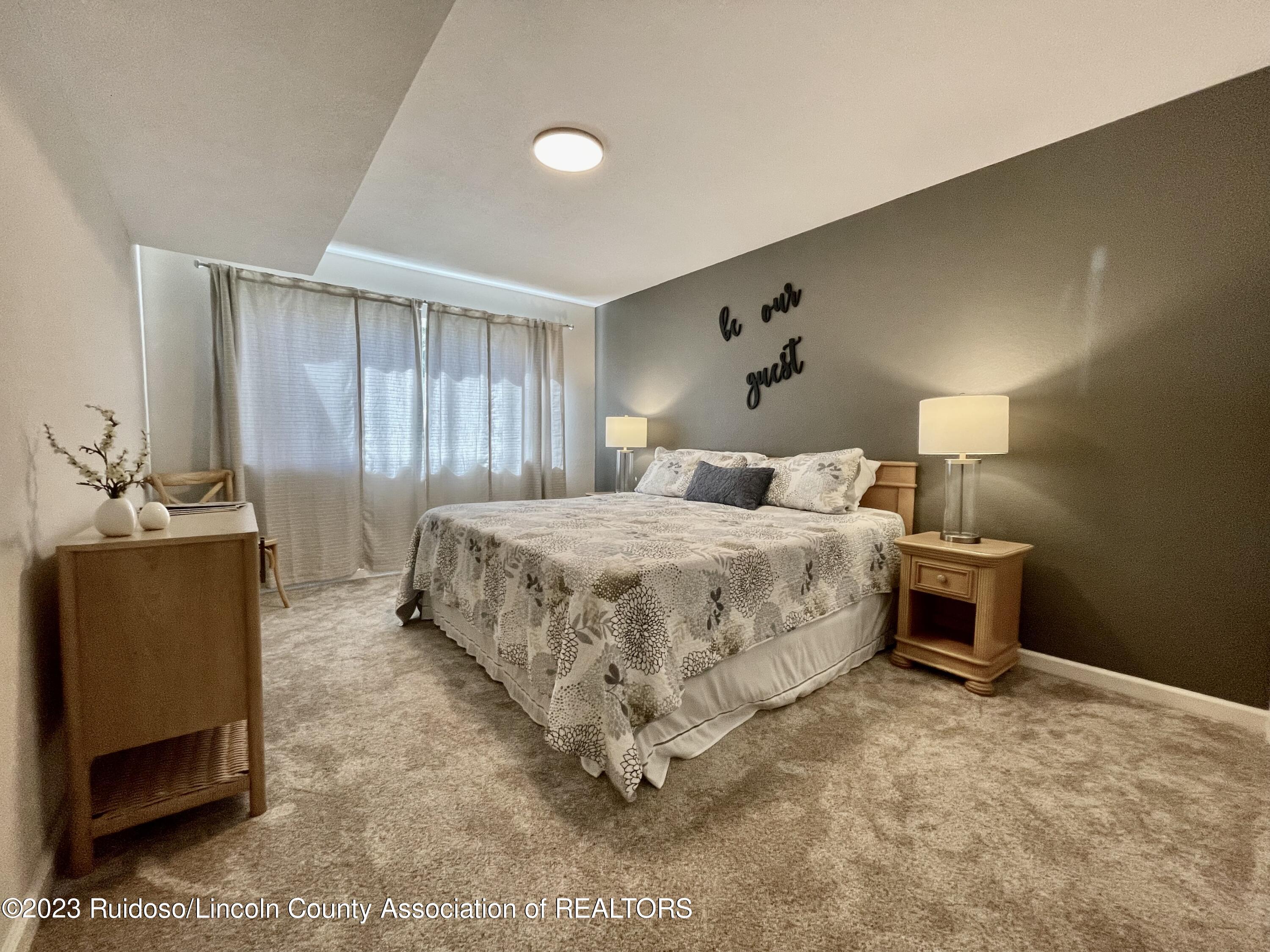 208 North Eagle