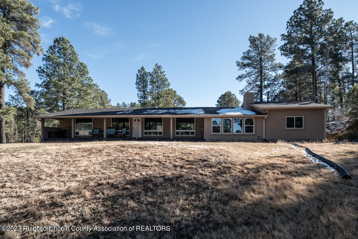 309 La Luz Lane
