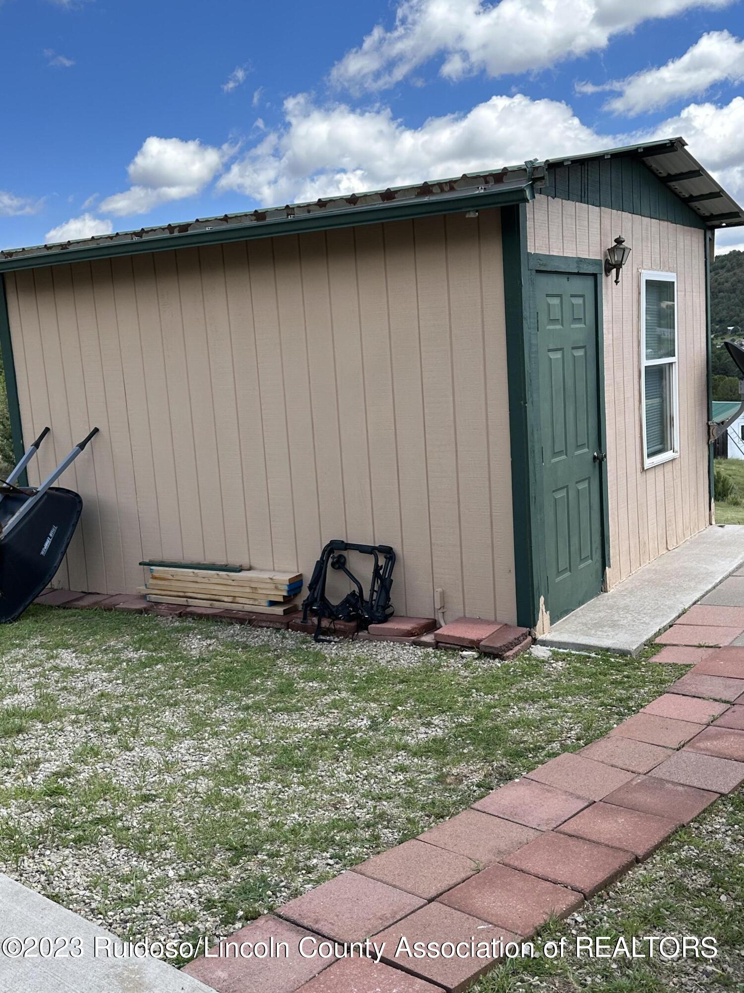 125 Comanche Court