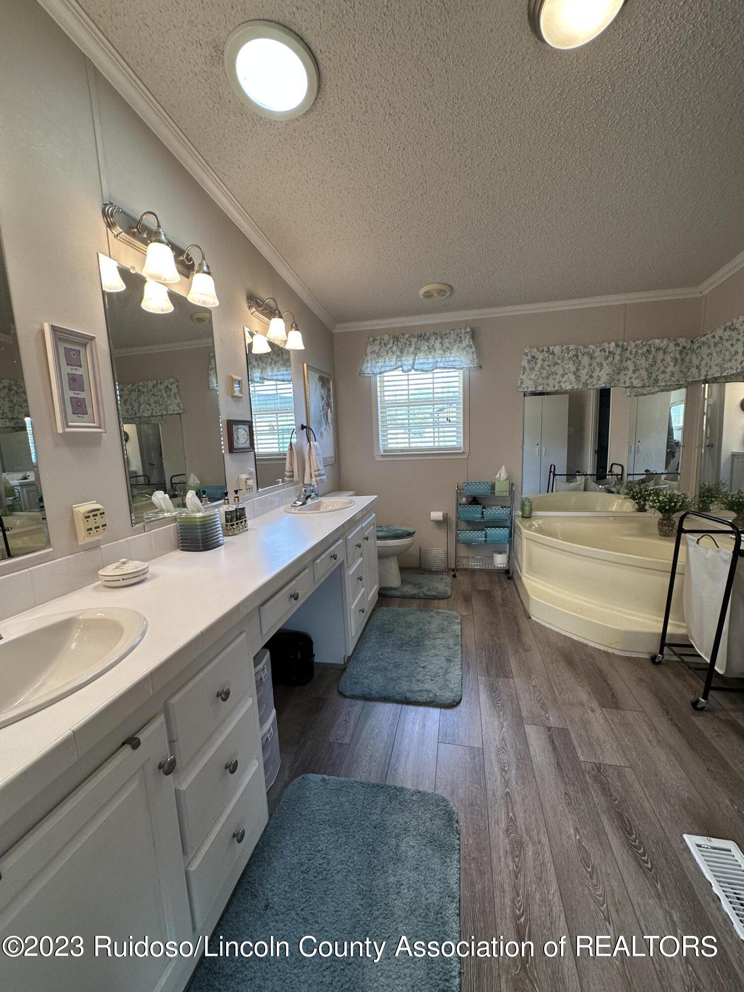 125 Comanche Court