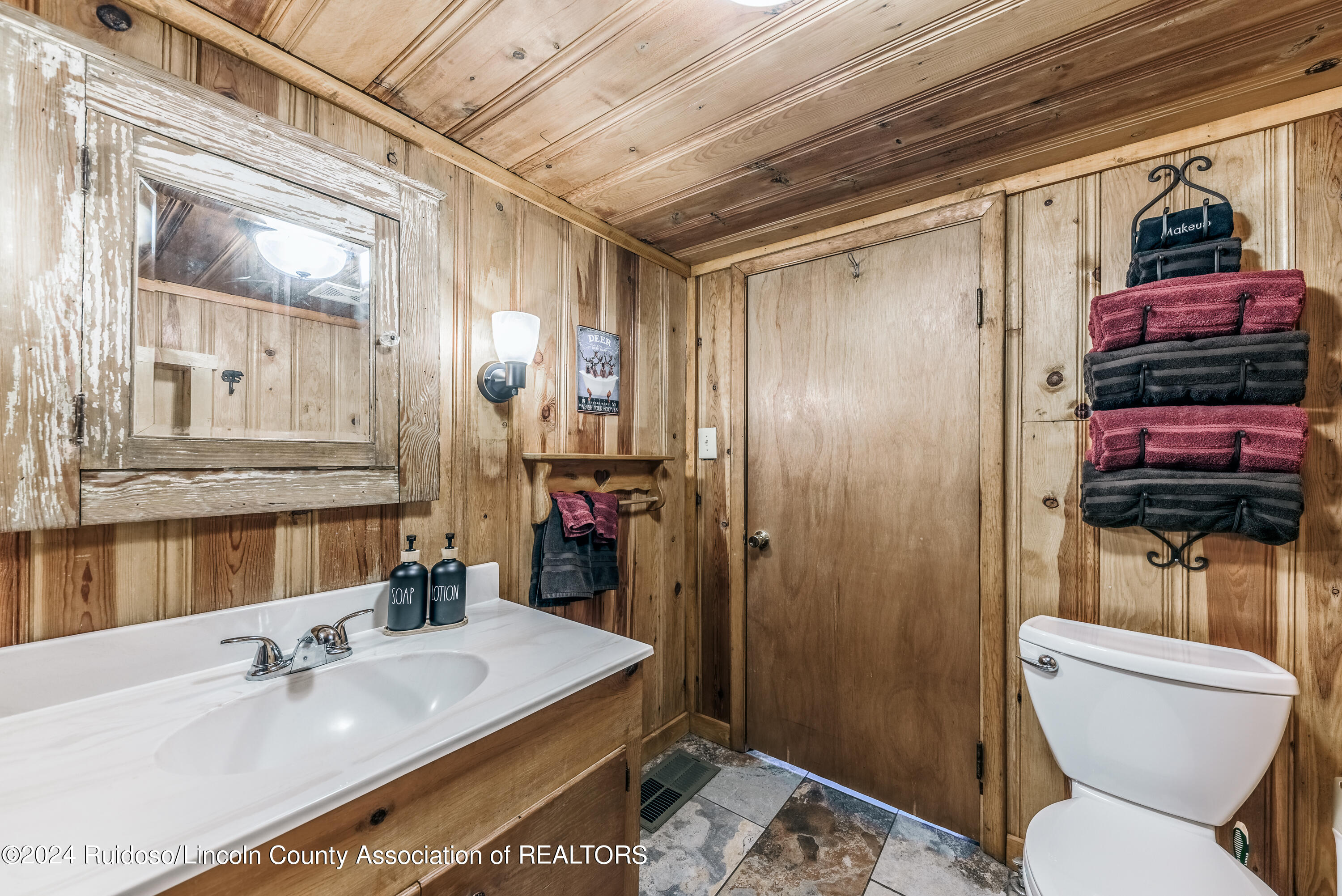 116 Upper Deck Road
