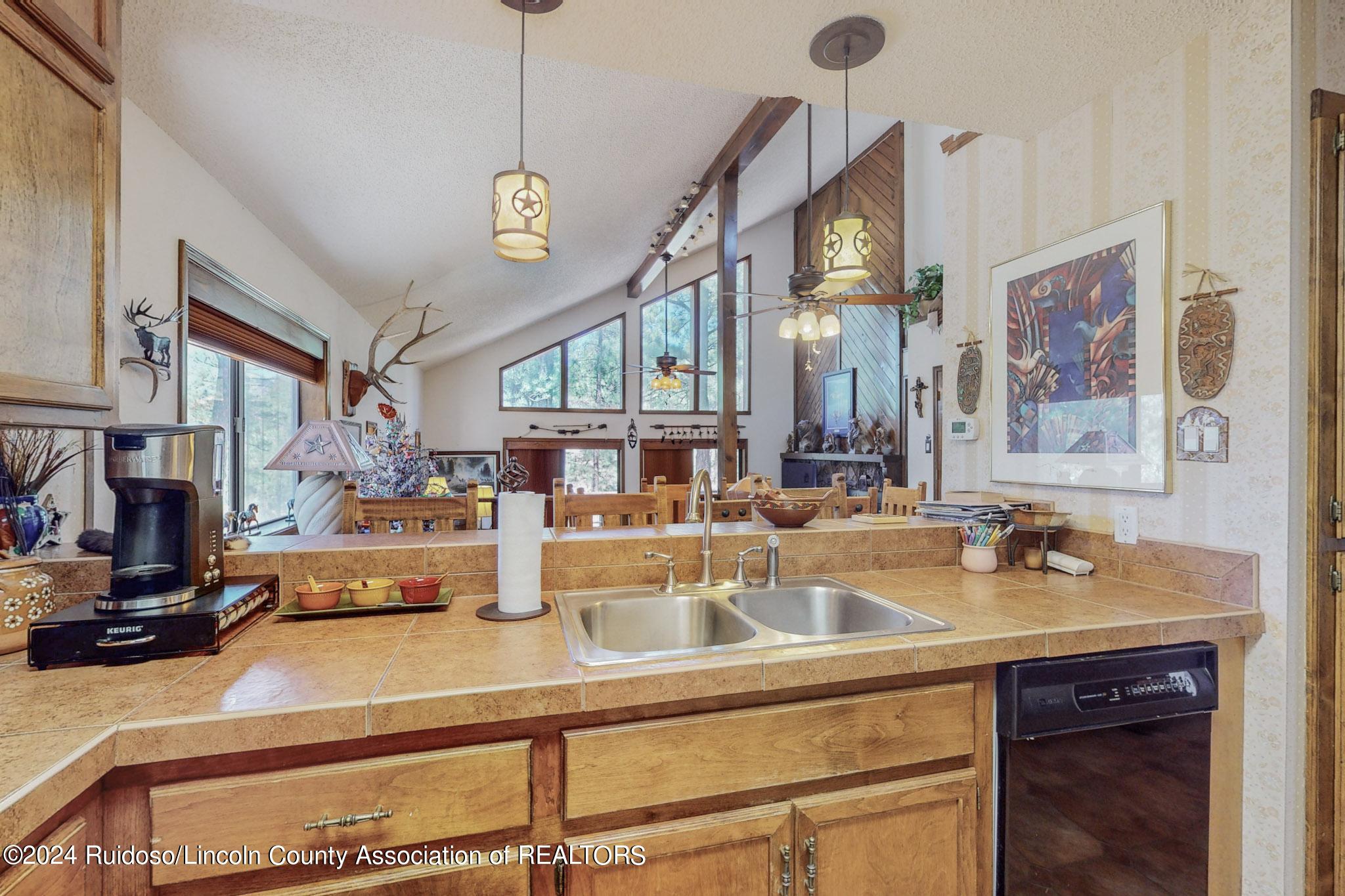 110 Sunset Drive, 1A