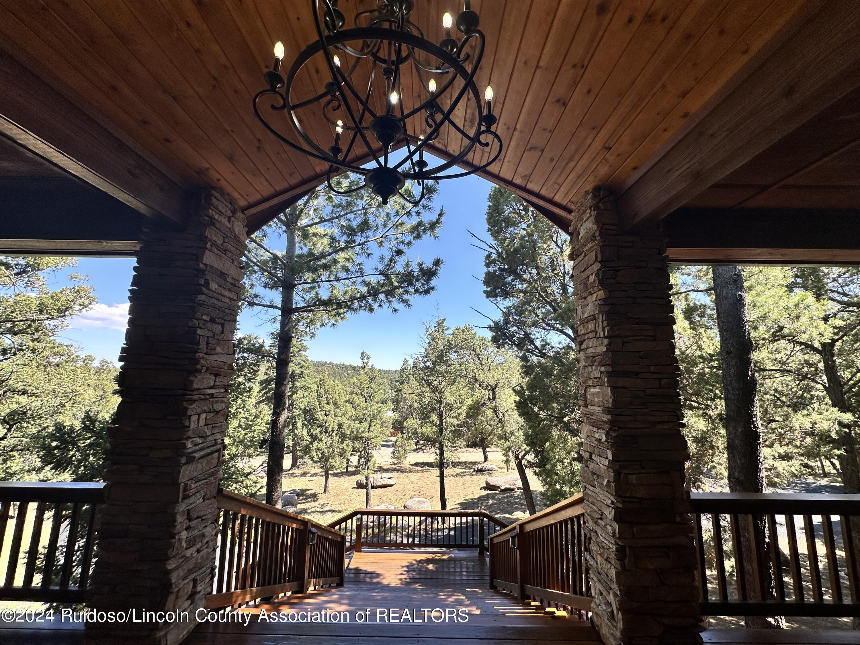 128 Vail Loop