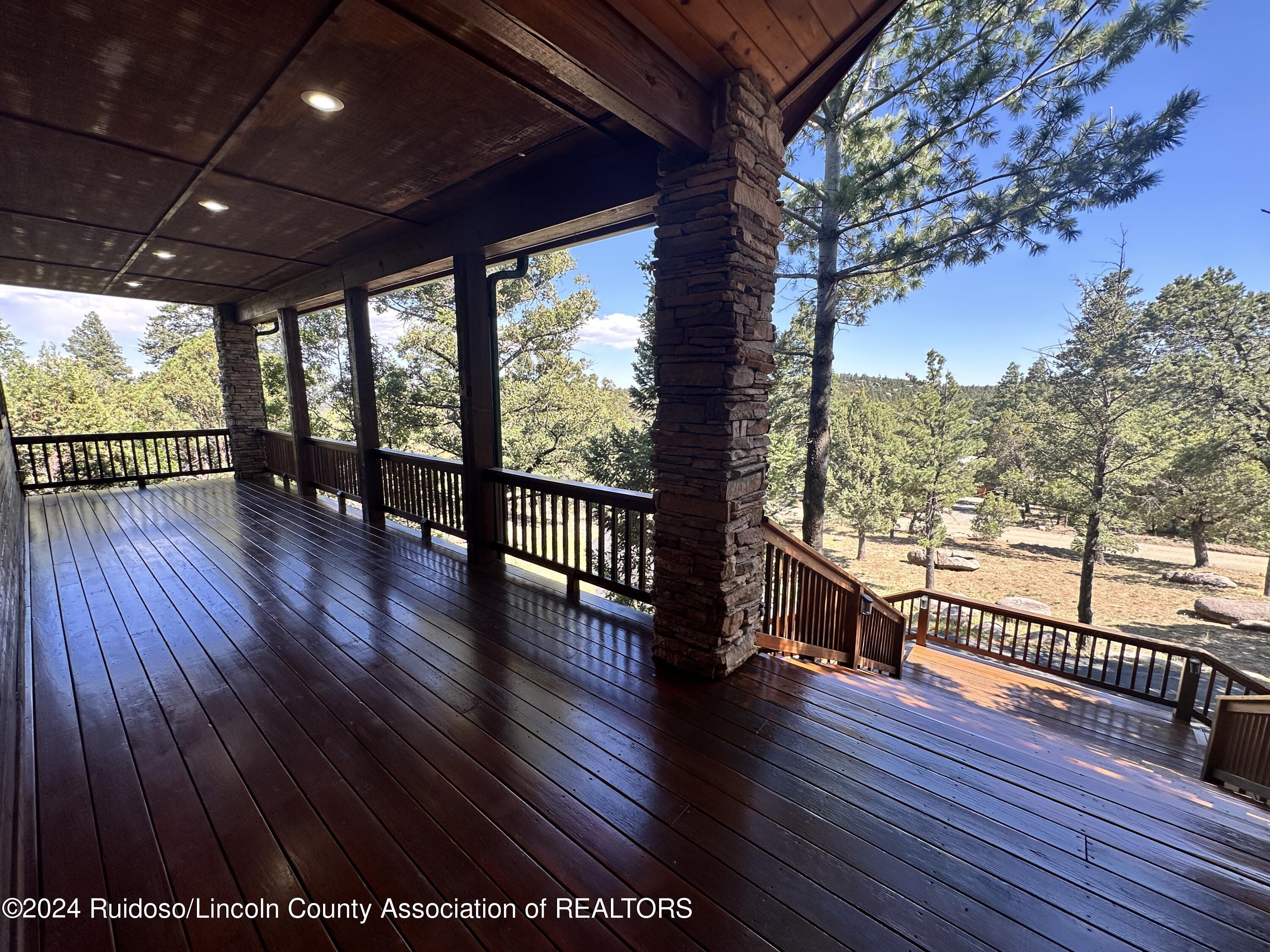 128 Vail Loop