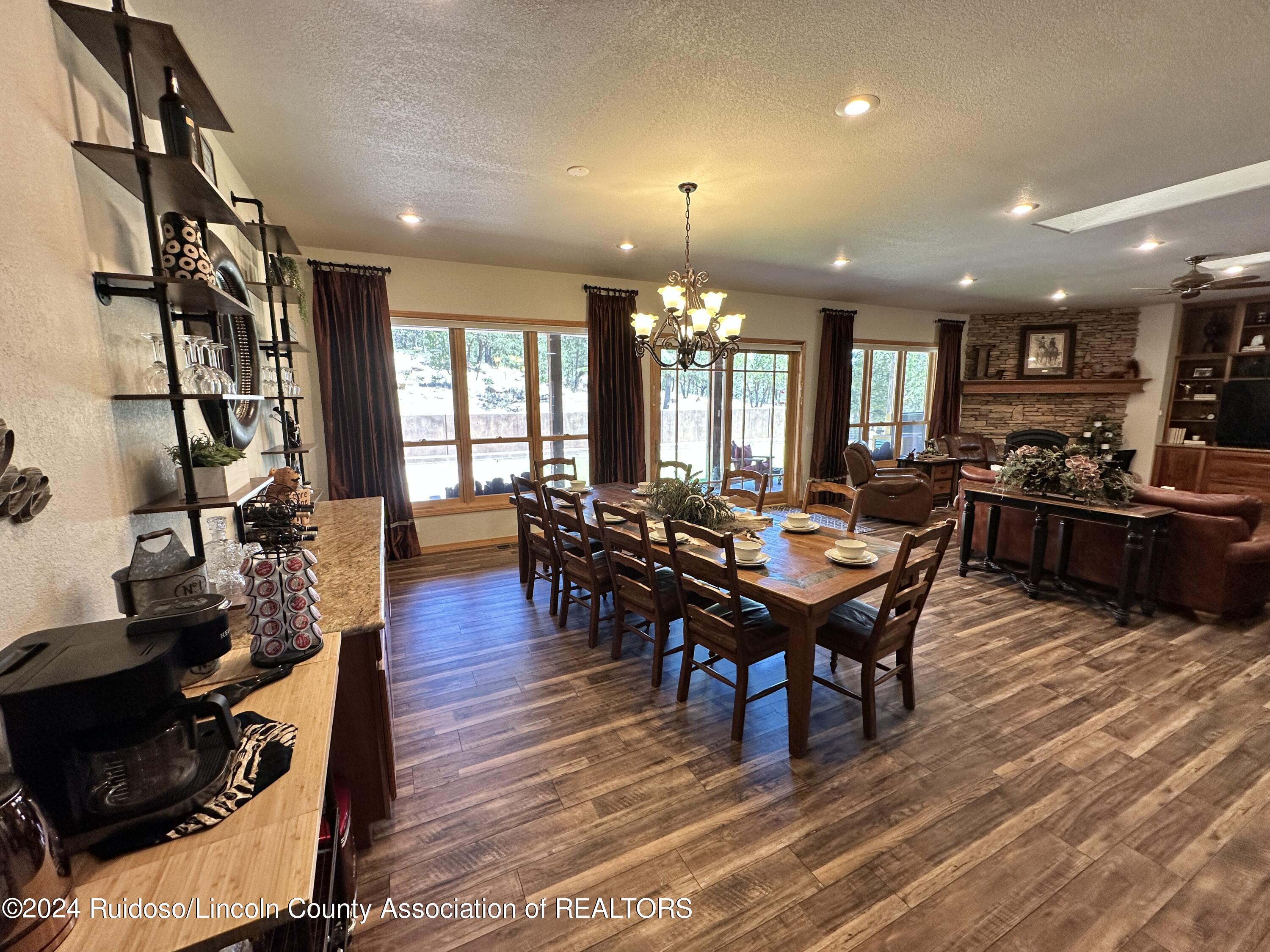 128 Vail Loop