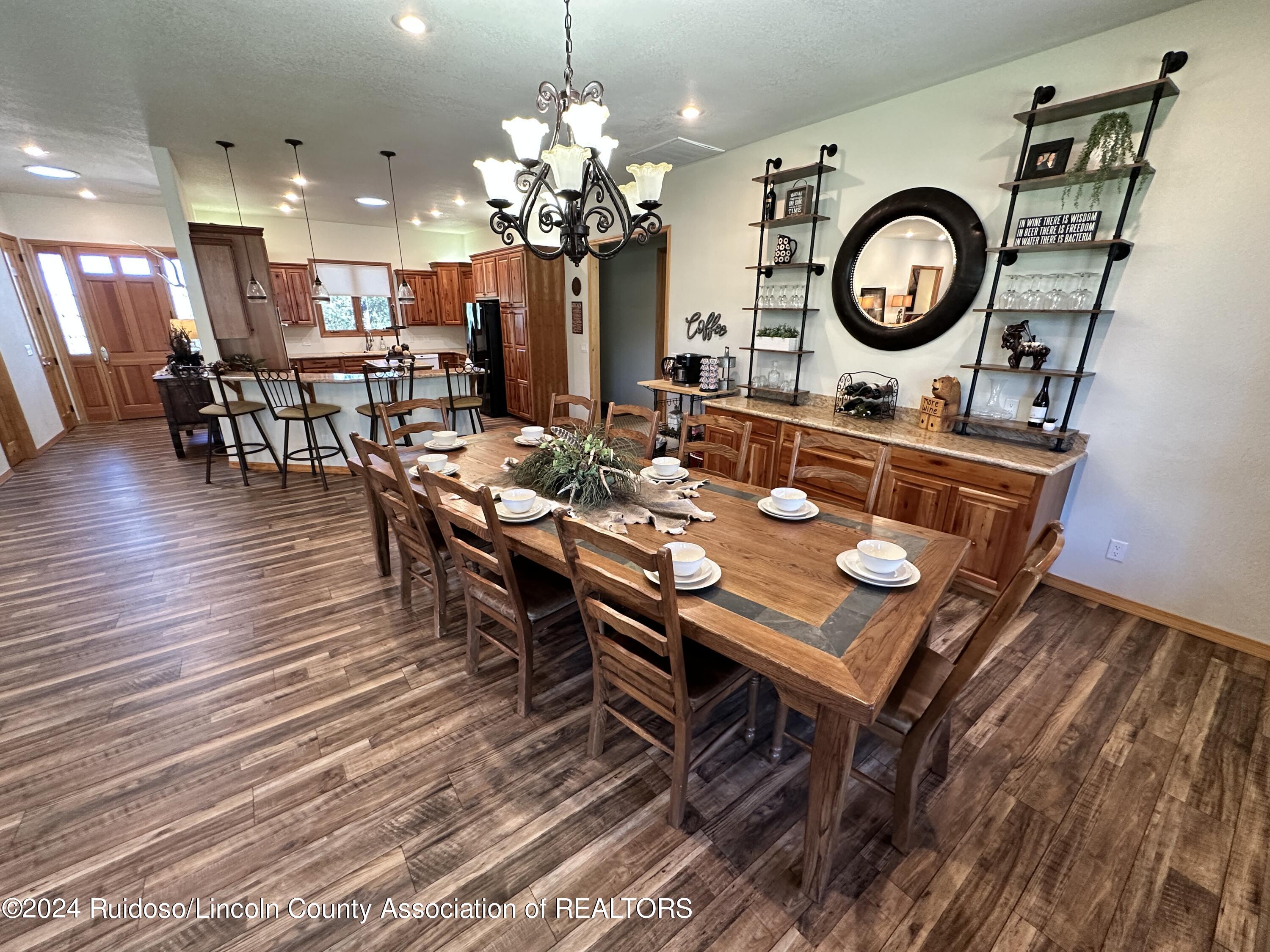 128 Vail Loop
