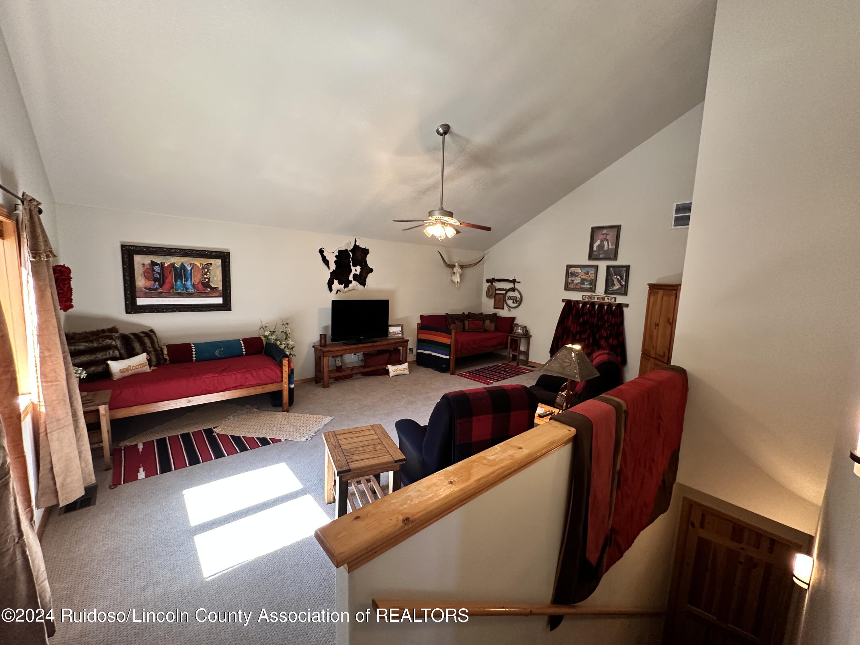 128 Vail Loop