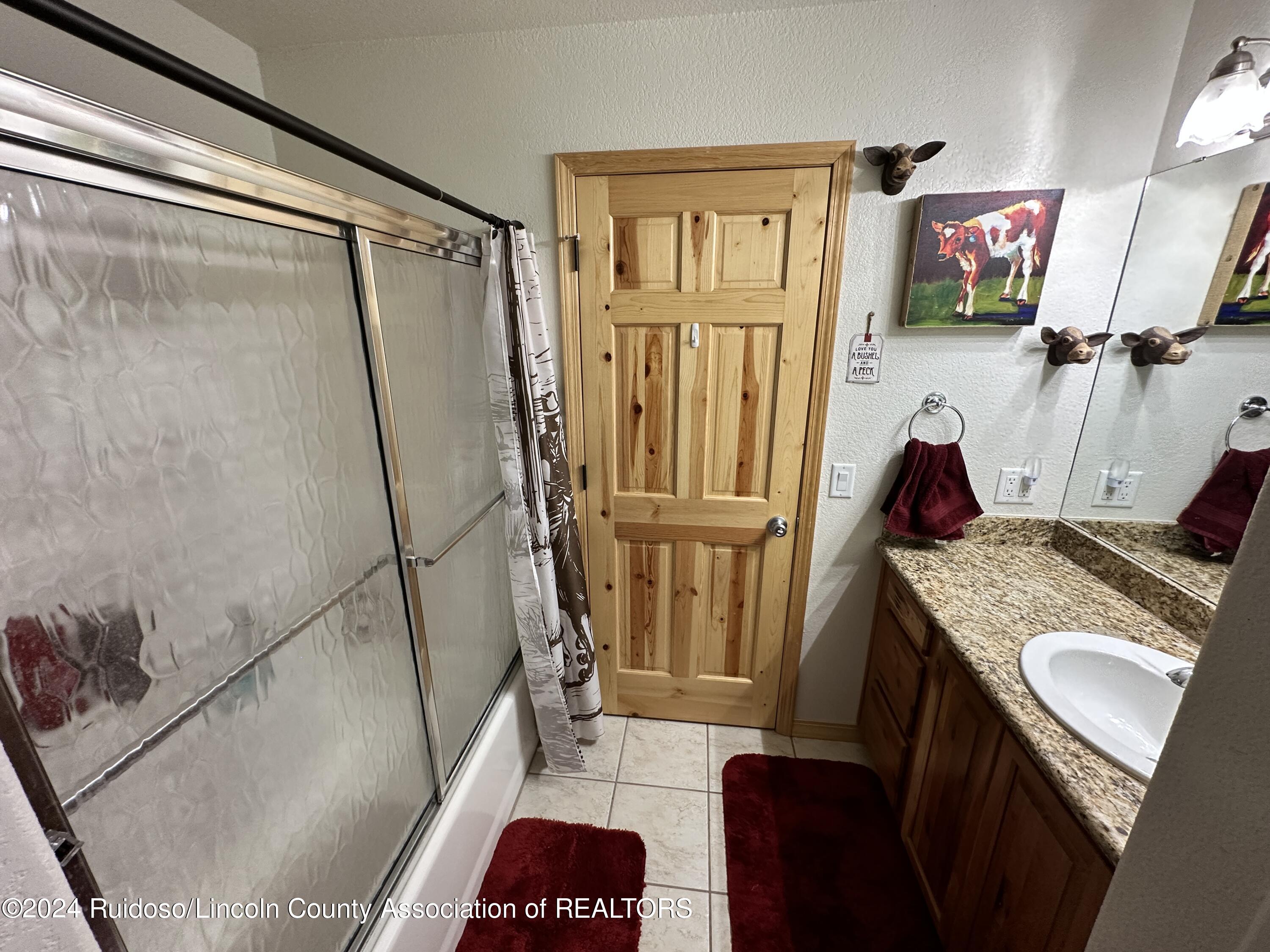 128 Vail Loop
