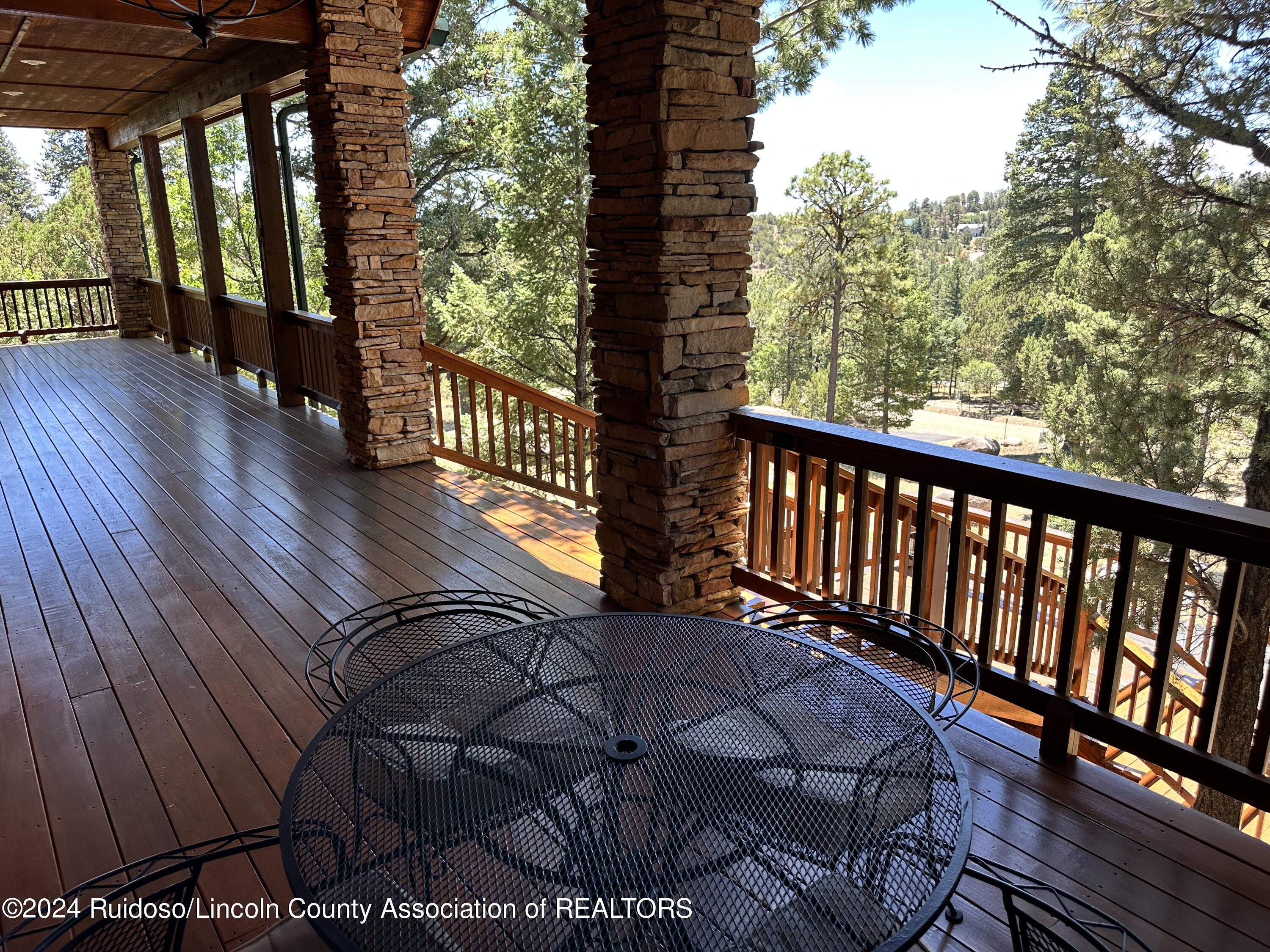 128 Vail Loop