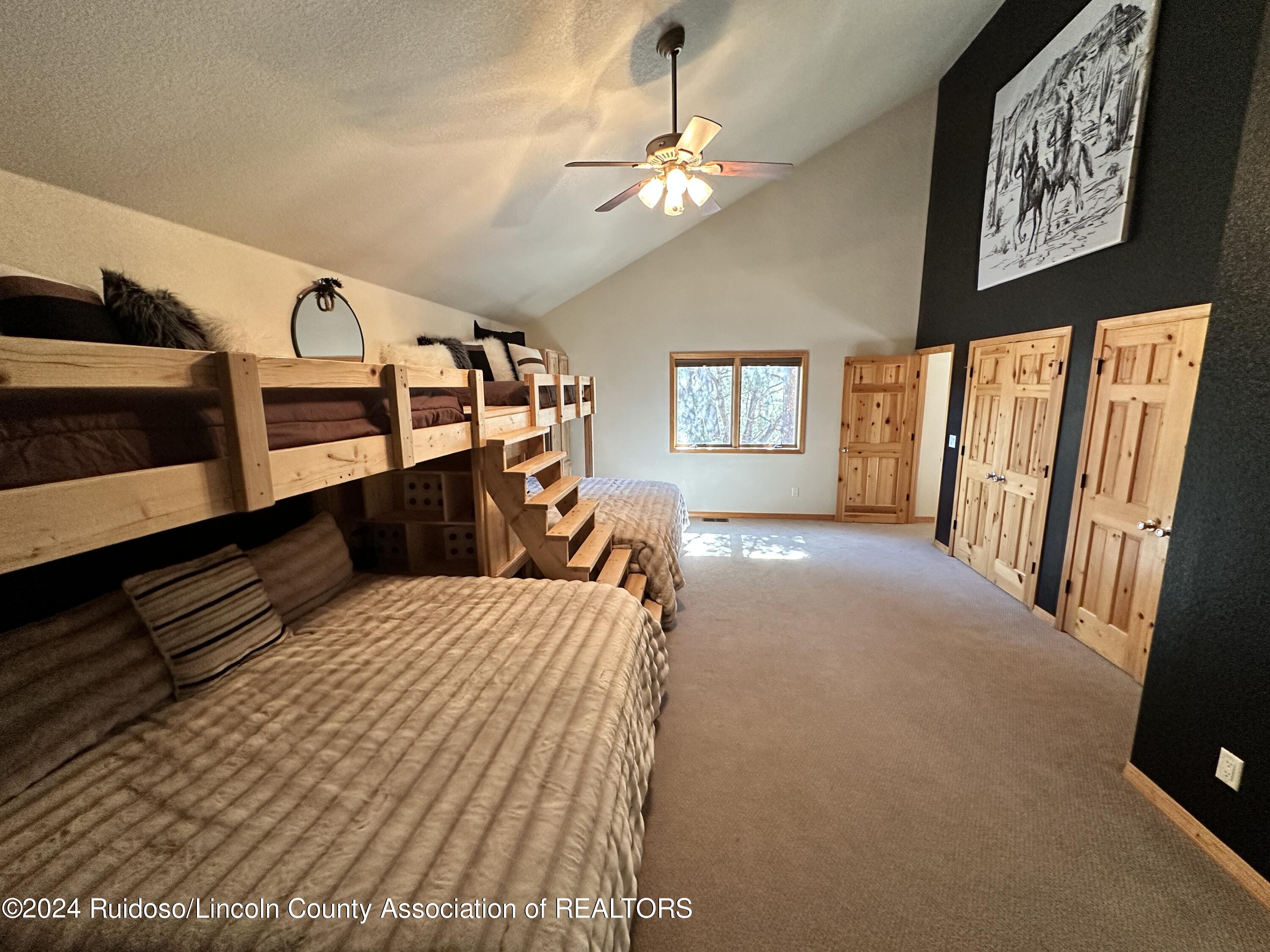128 Vail Loop