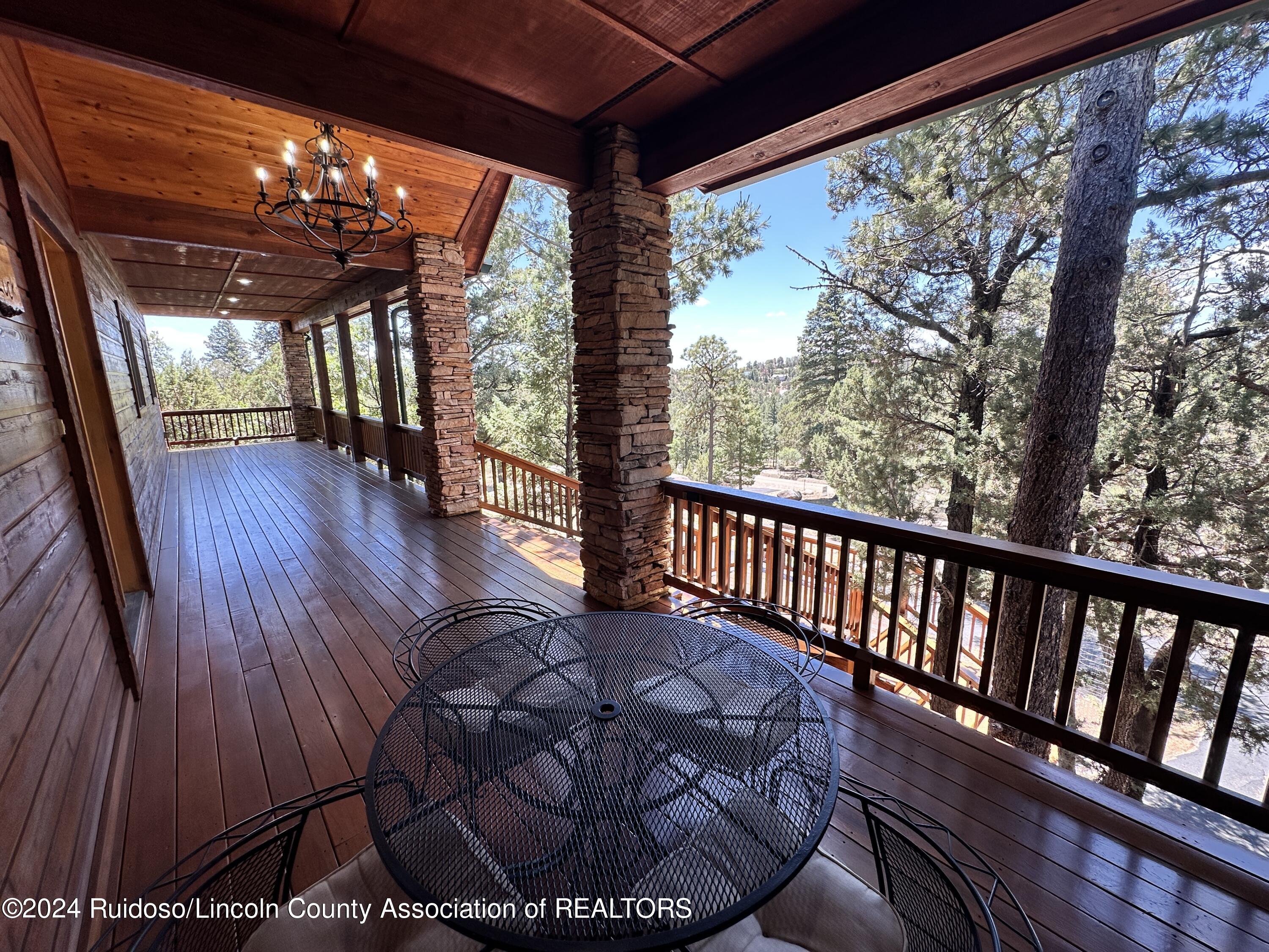 128 Vail Loop