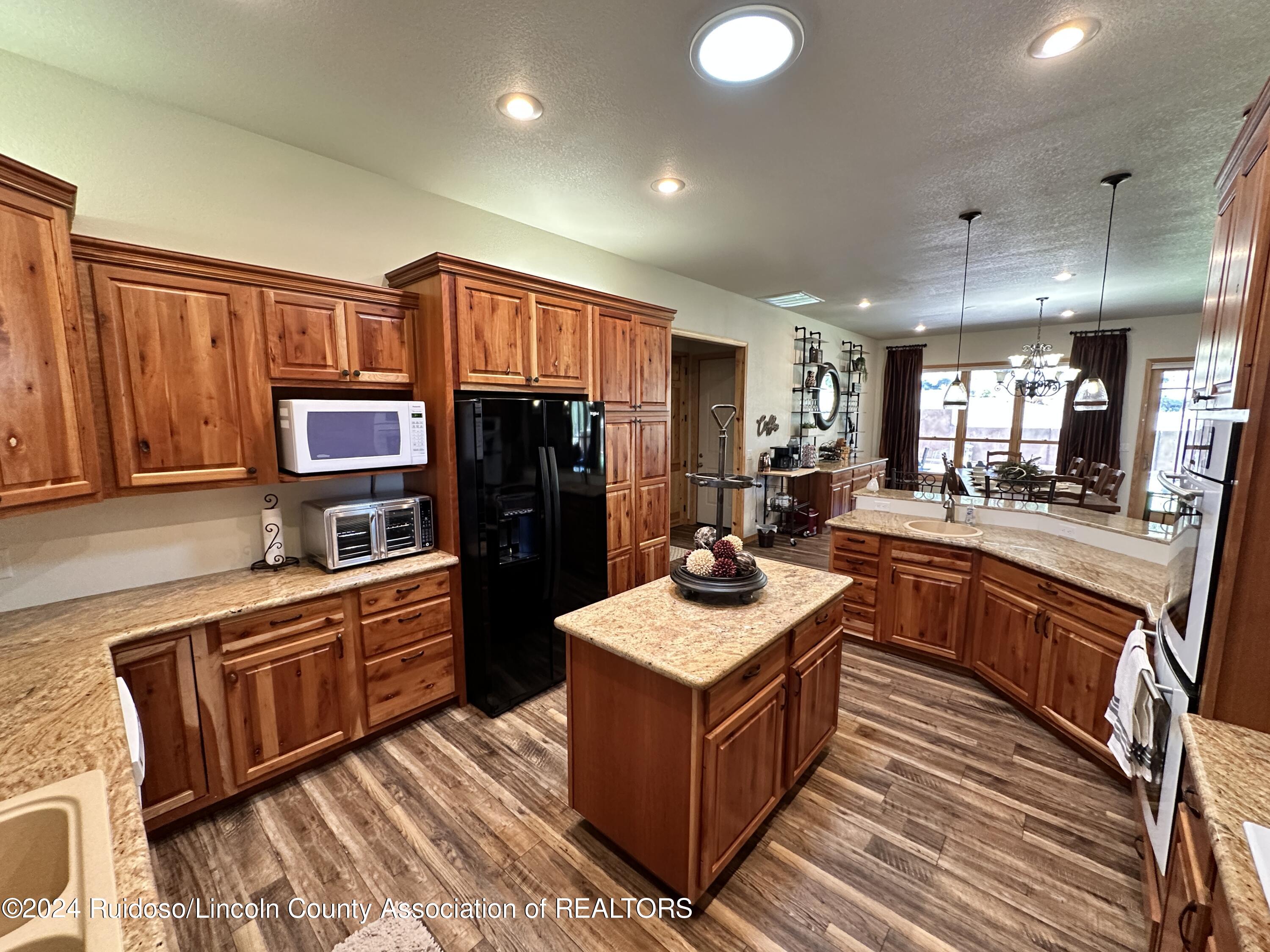 128 Vail Loop