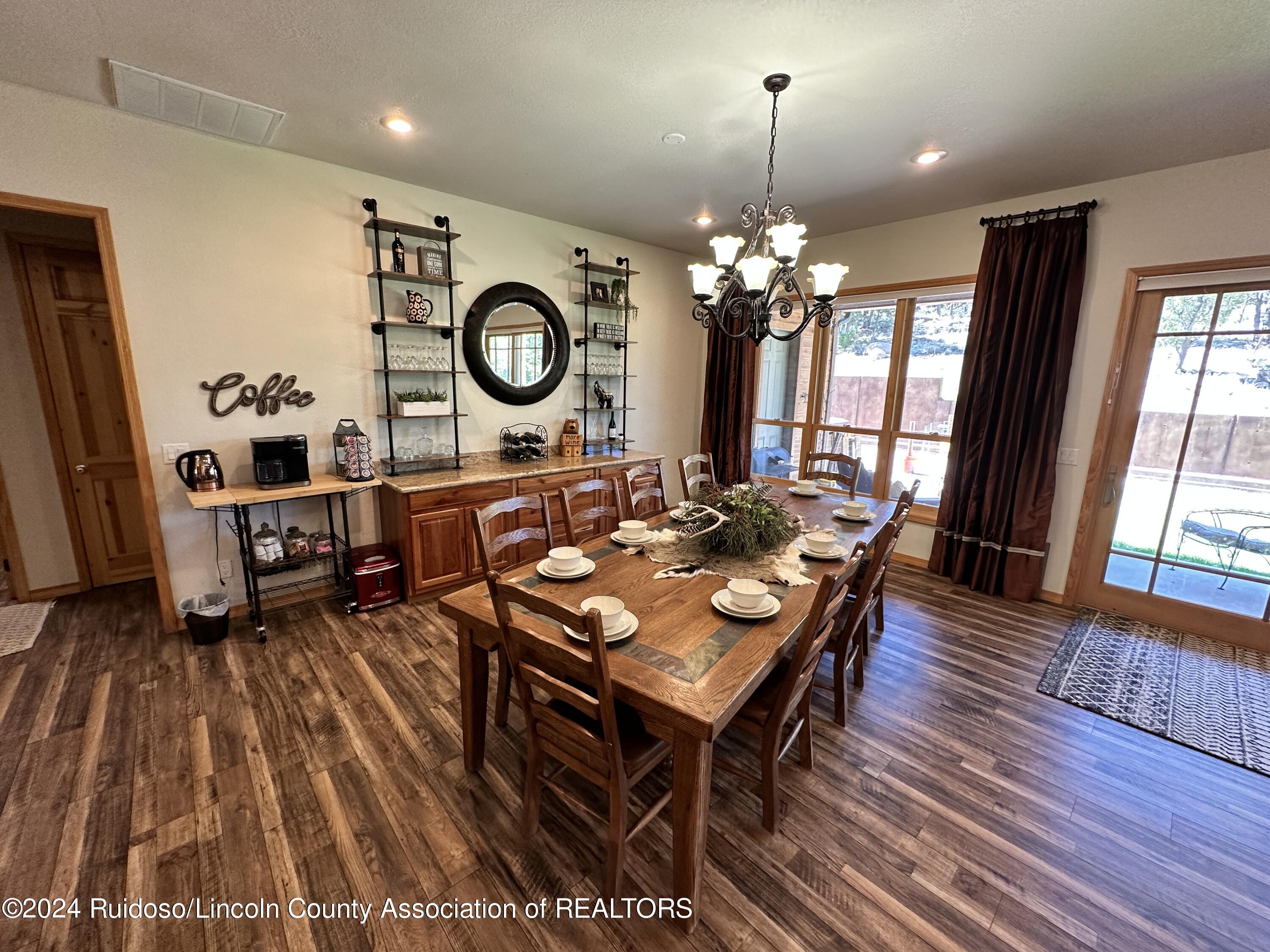 128 Vail Loop