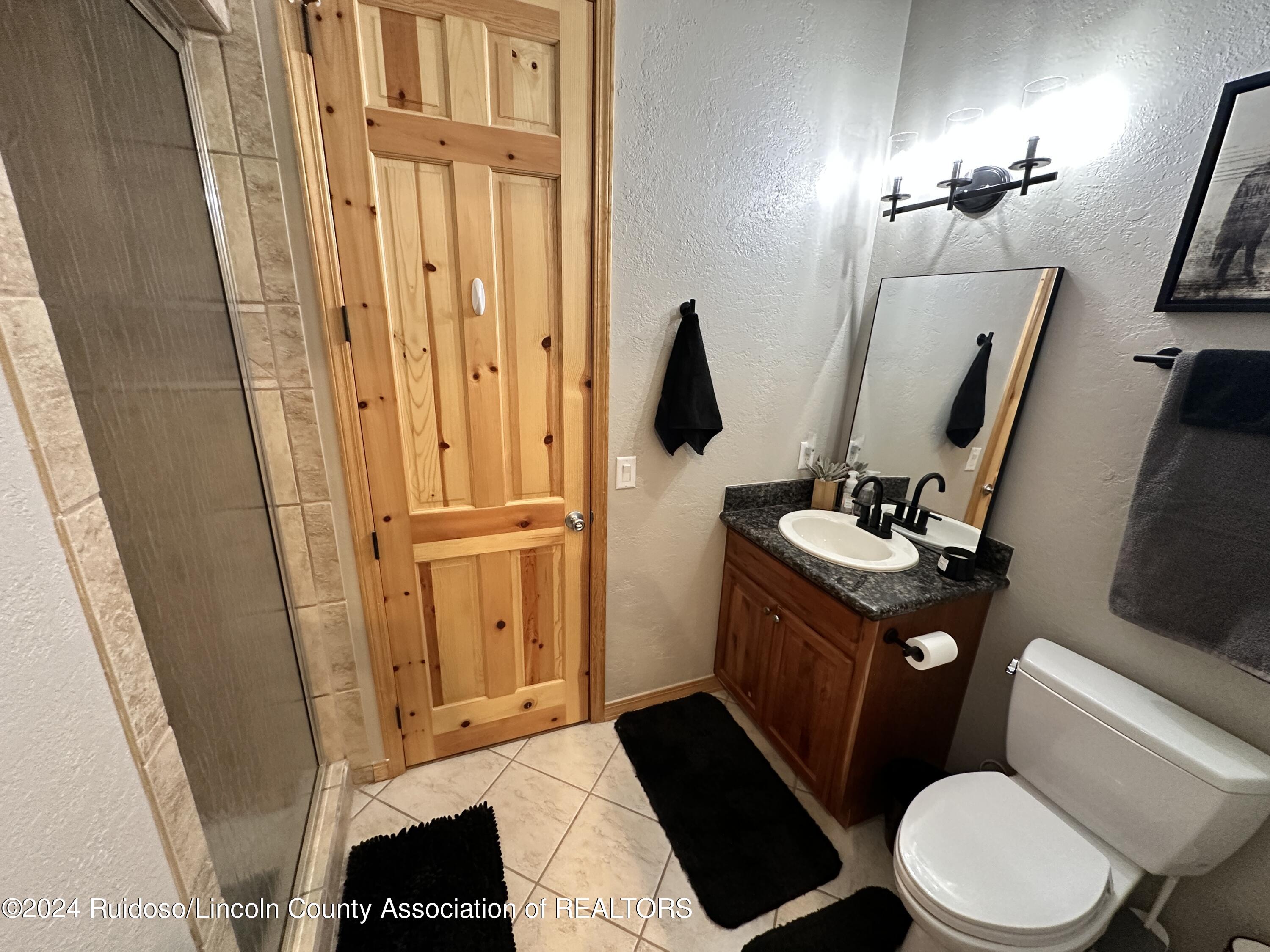 128 Vail Loop