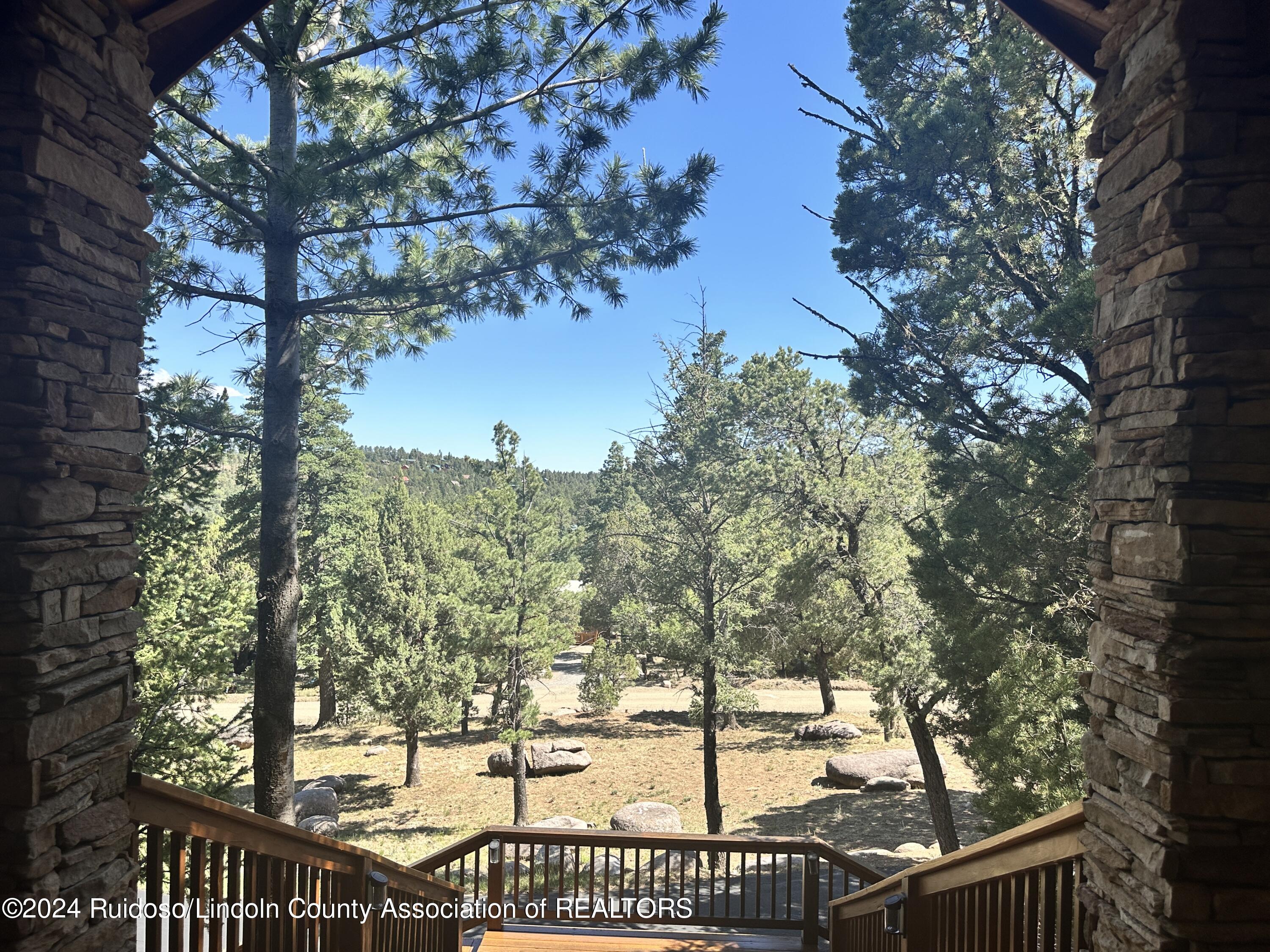 128 Vail Loop
