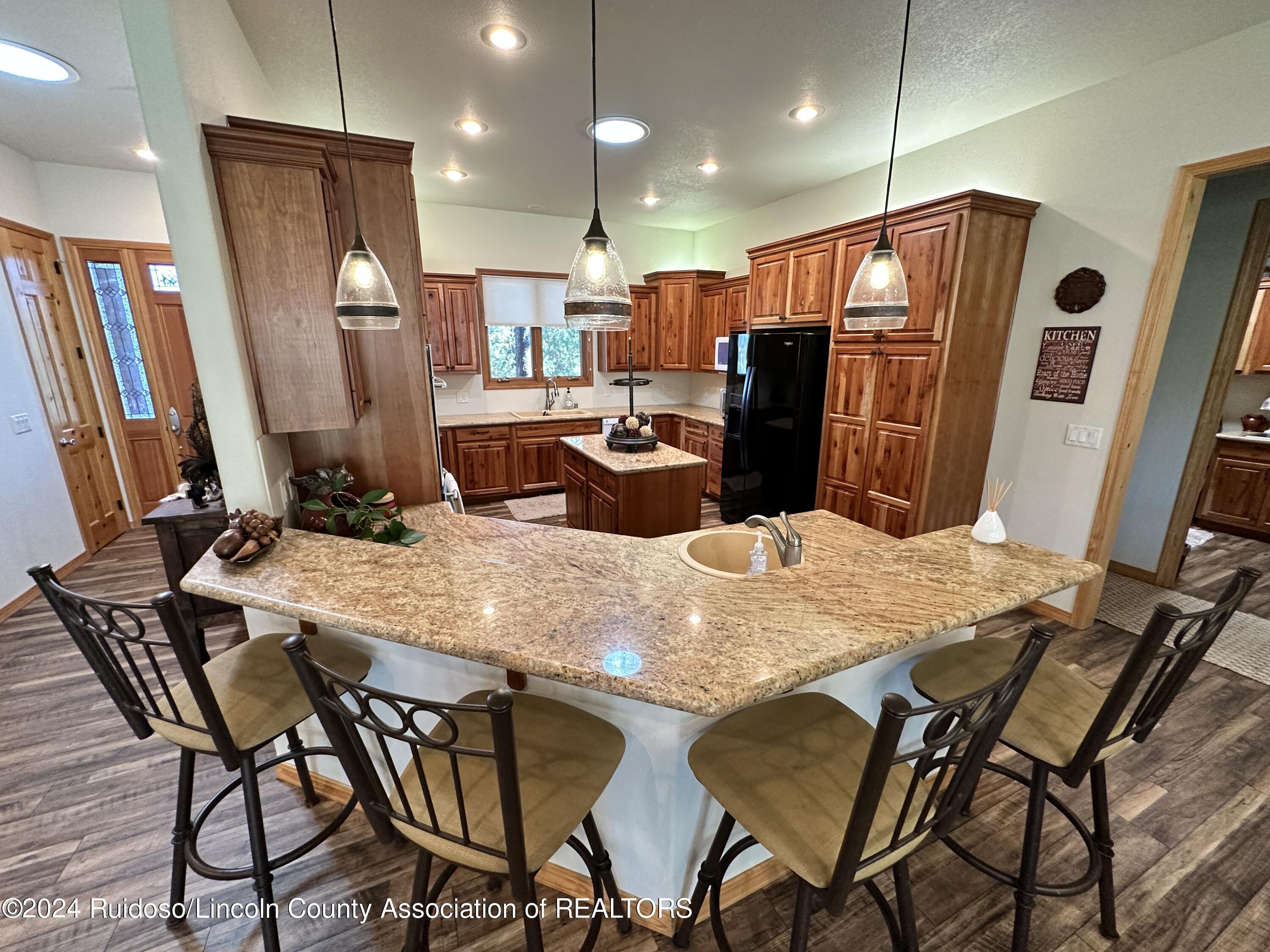 128 Vail Loop
