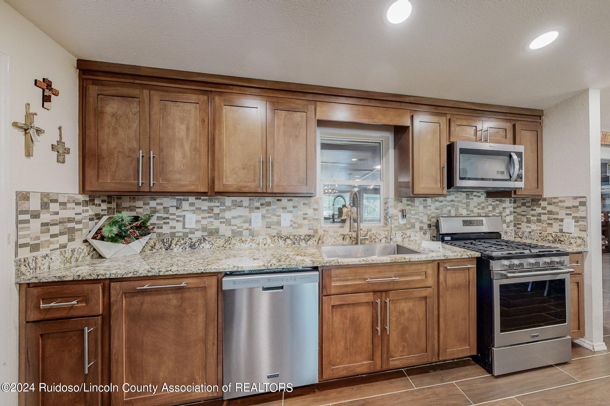 1461 Little Creek Road